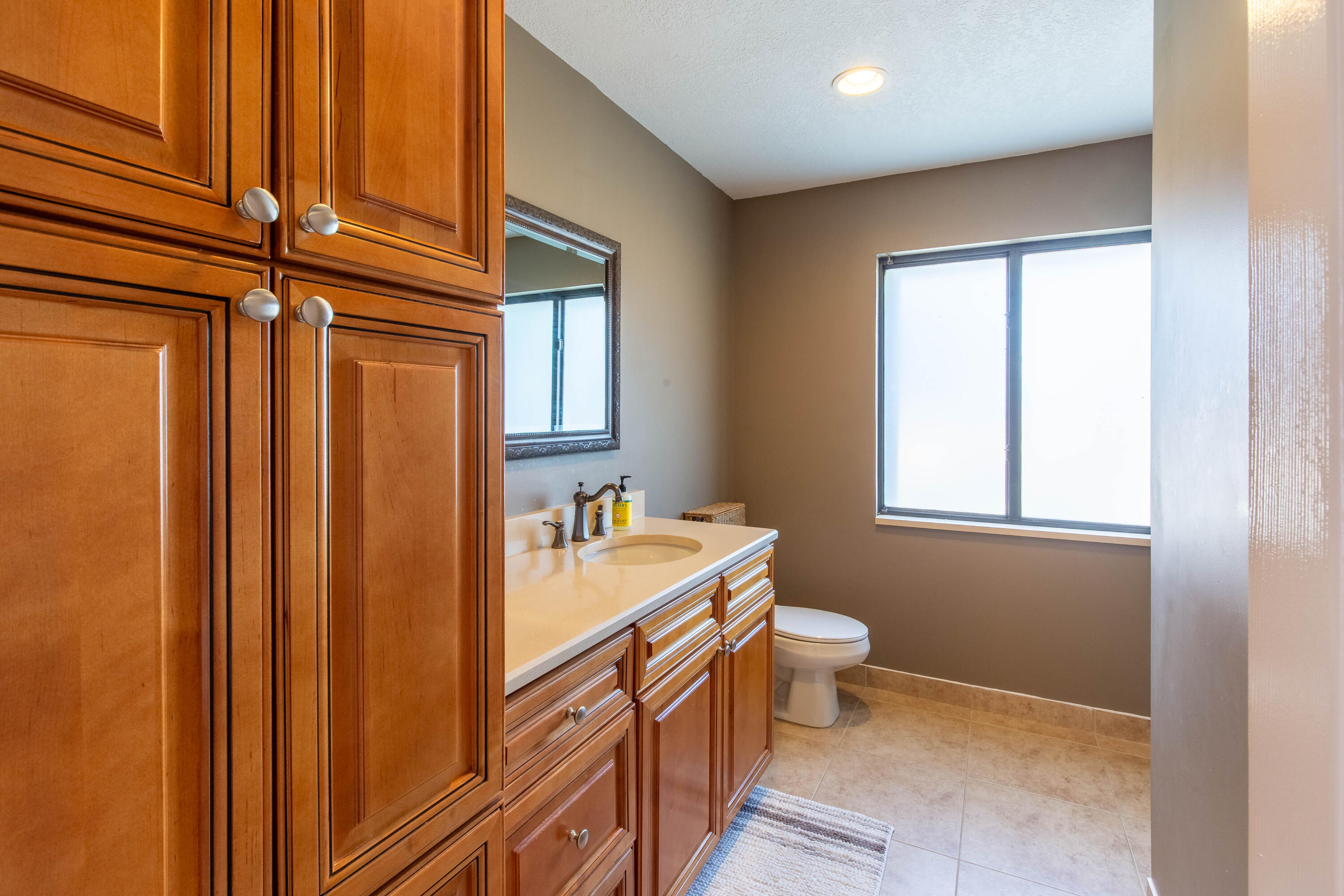 WOODBRIDGE LAKES - Residential