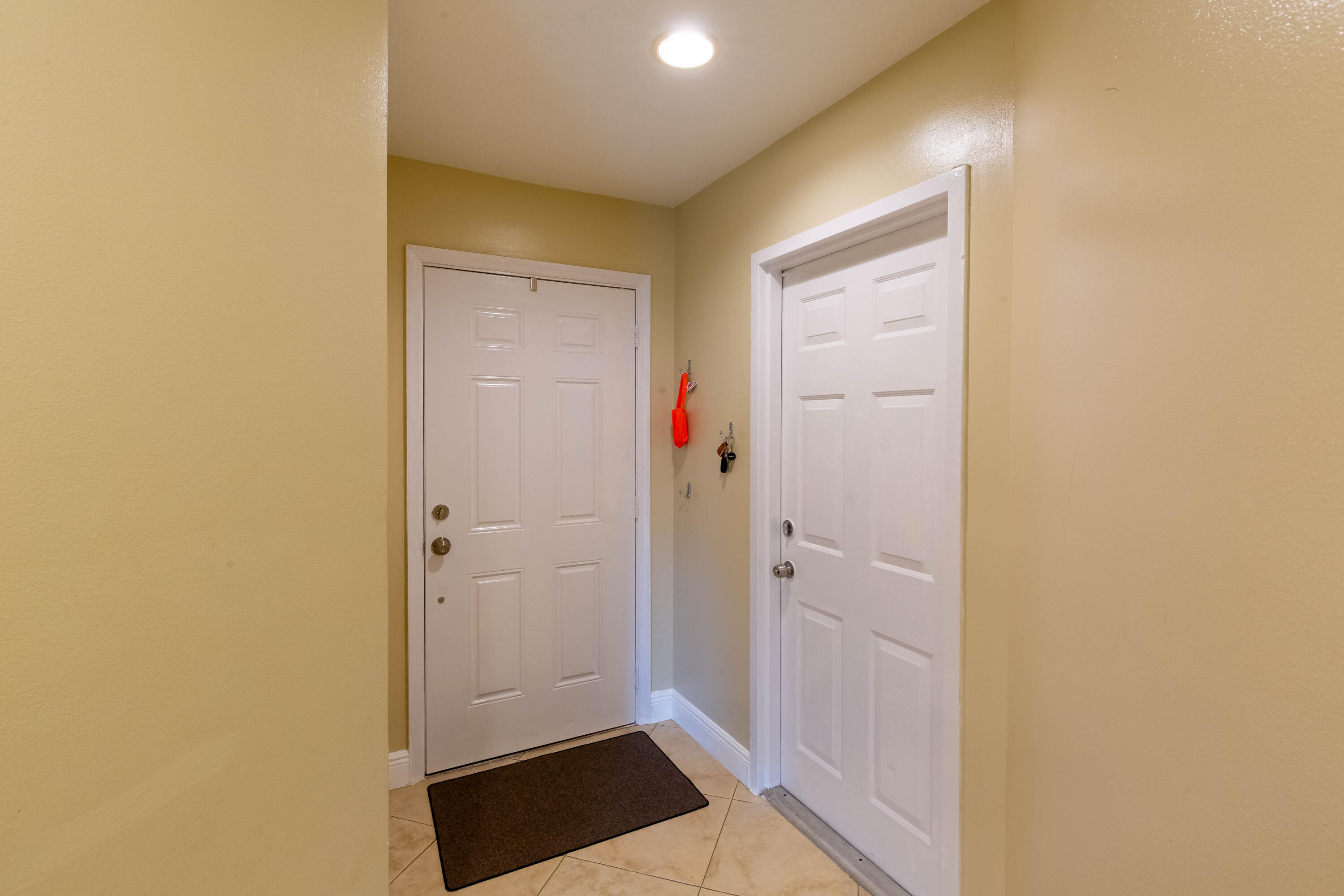 WOODBRIDGE LAKES - Residential