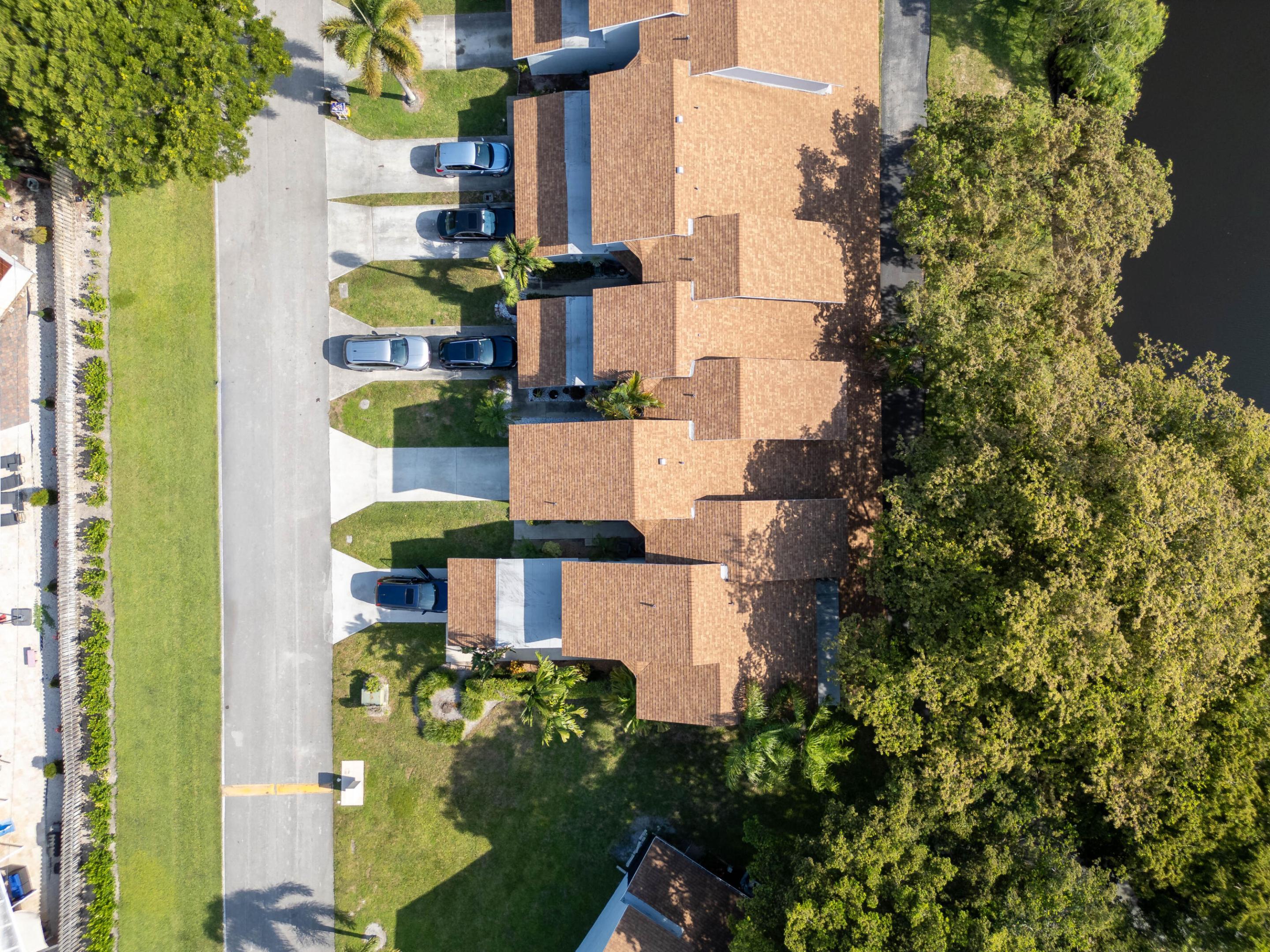 WOODBRIDGE LAKES - Residential