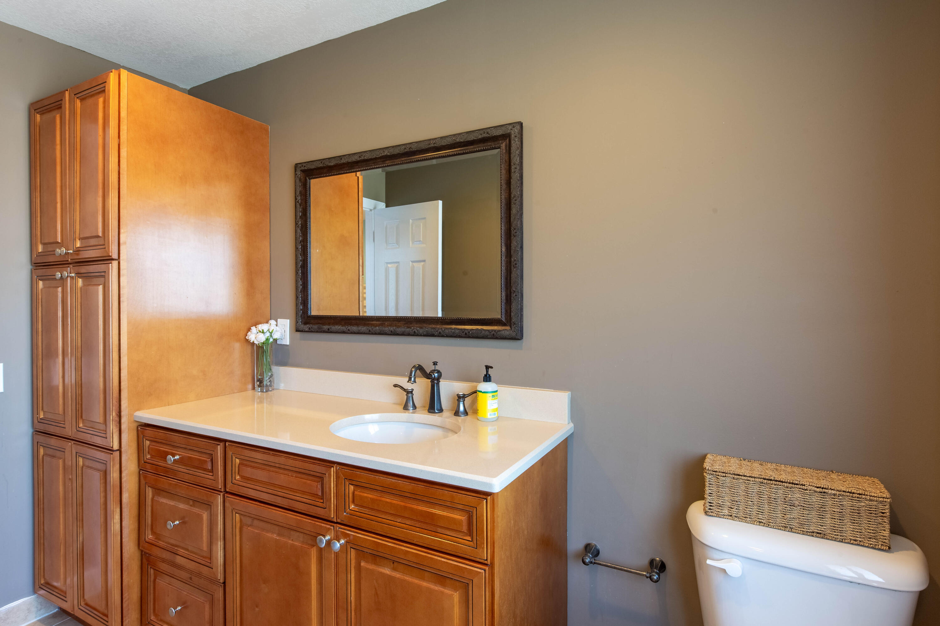 WOODBRIDGE LAKES - Residential