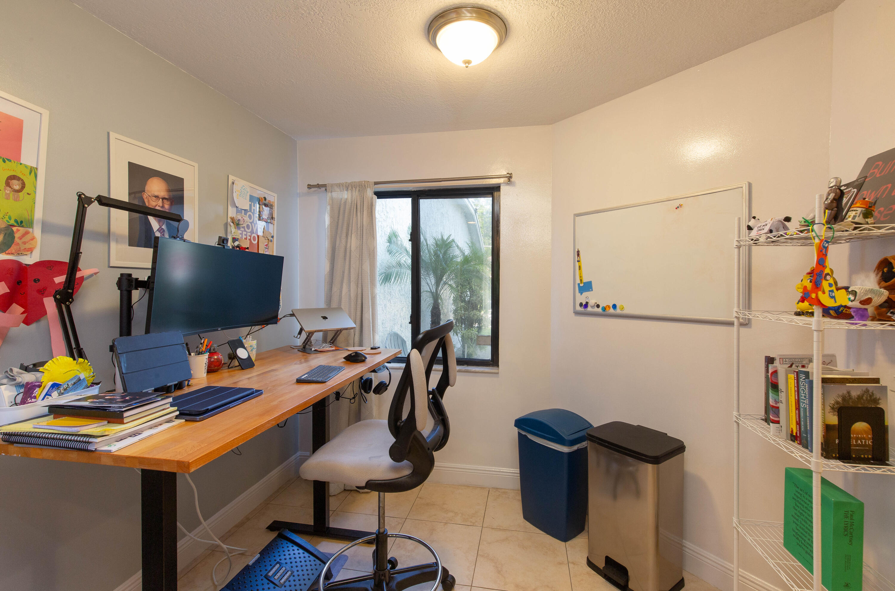 WOODBRIDGE LAKES - Residential