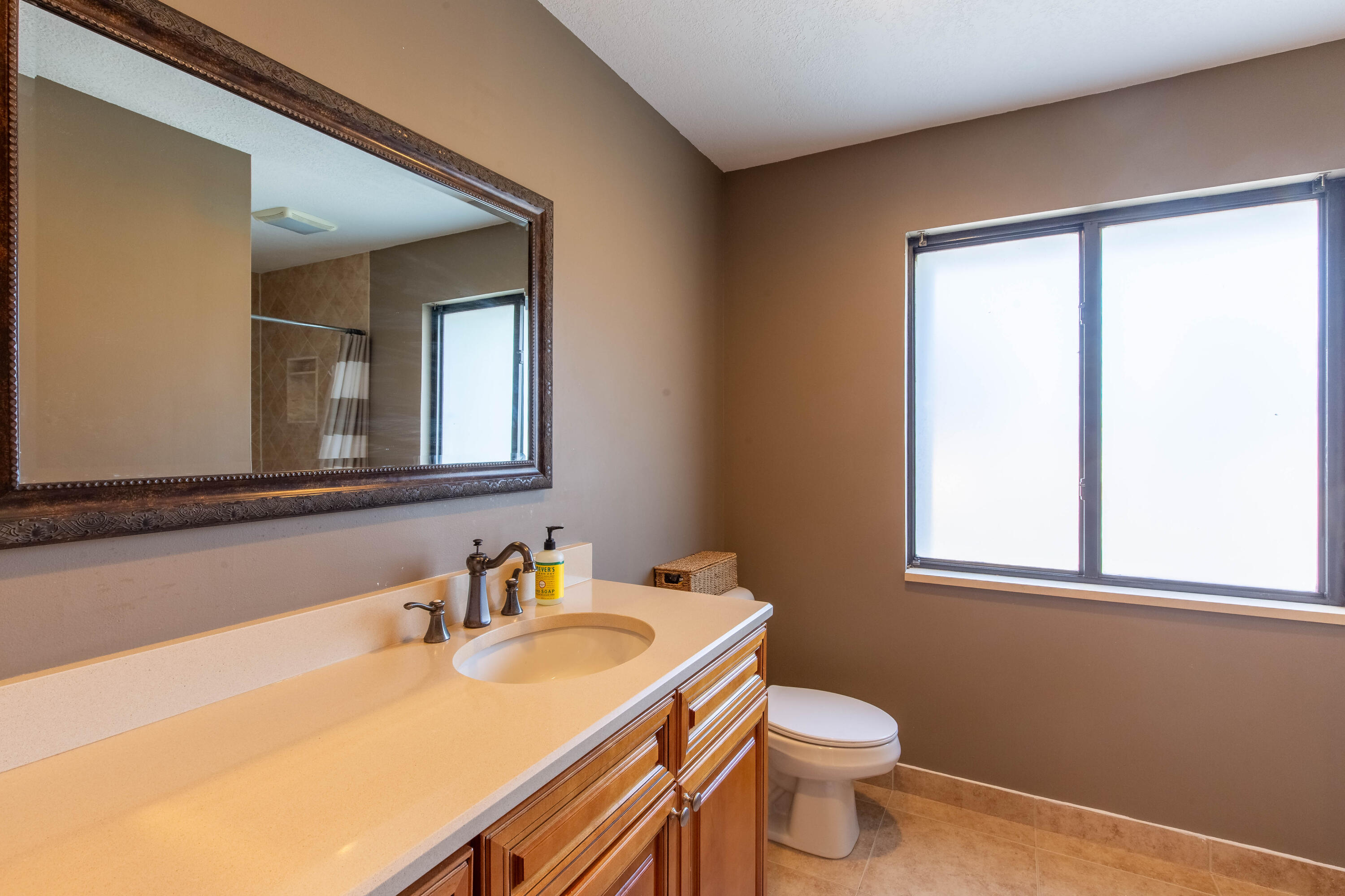 WOODBRIDGE LAKES - Residential