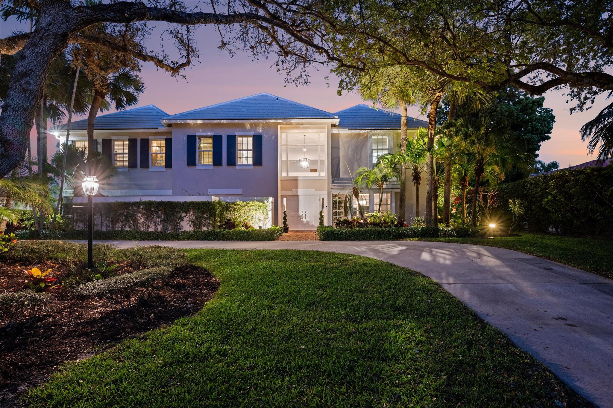 HERITAGE OAKS - Residential