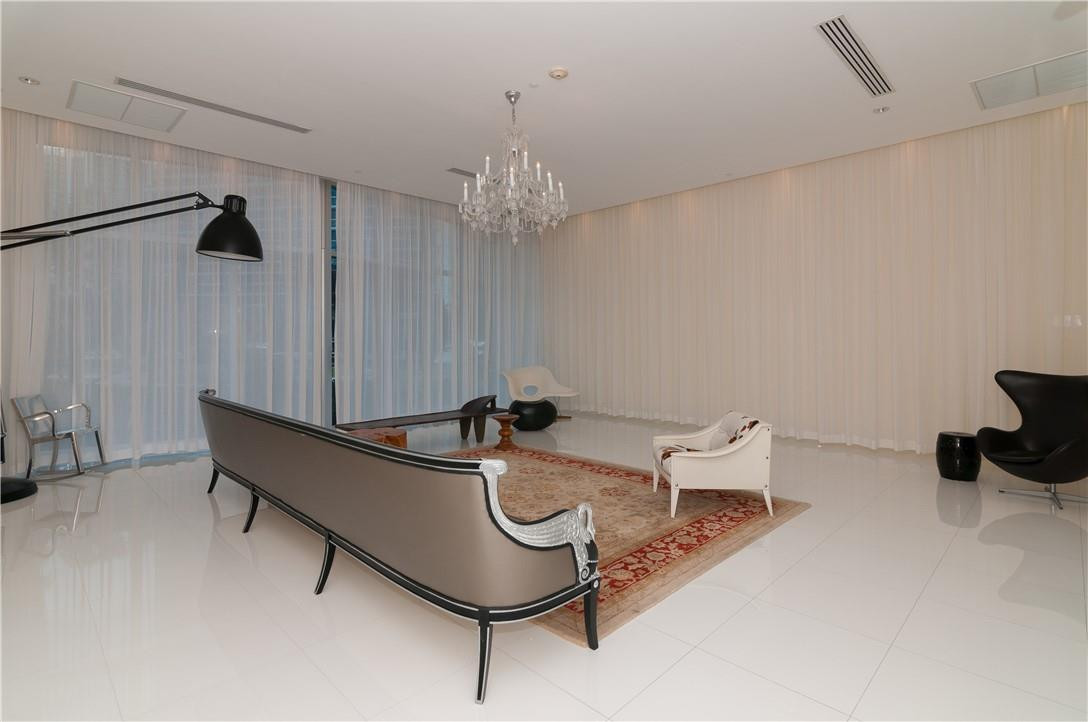 ICON BRICKELL TOWER 1 - Residential