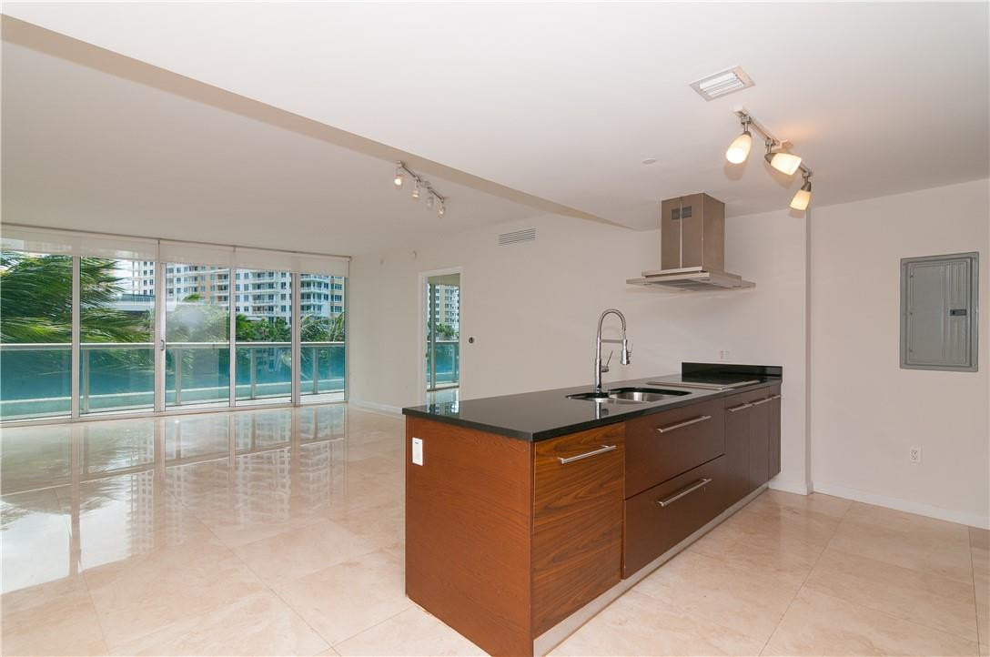 ICON BRICKELL TOWER 1 - Residential