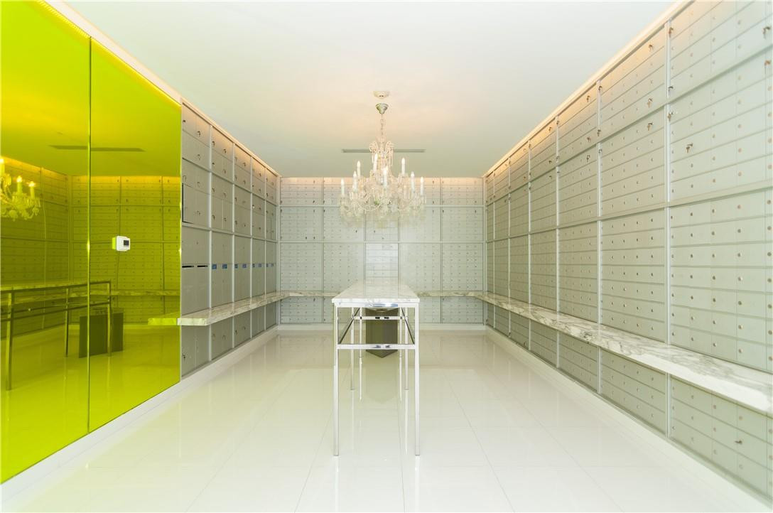 ICON BRICKELL TOWER 1 - Residential