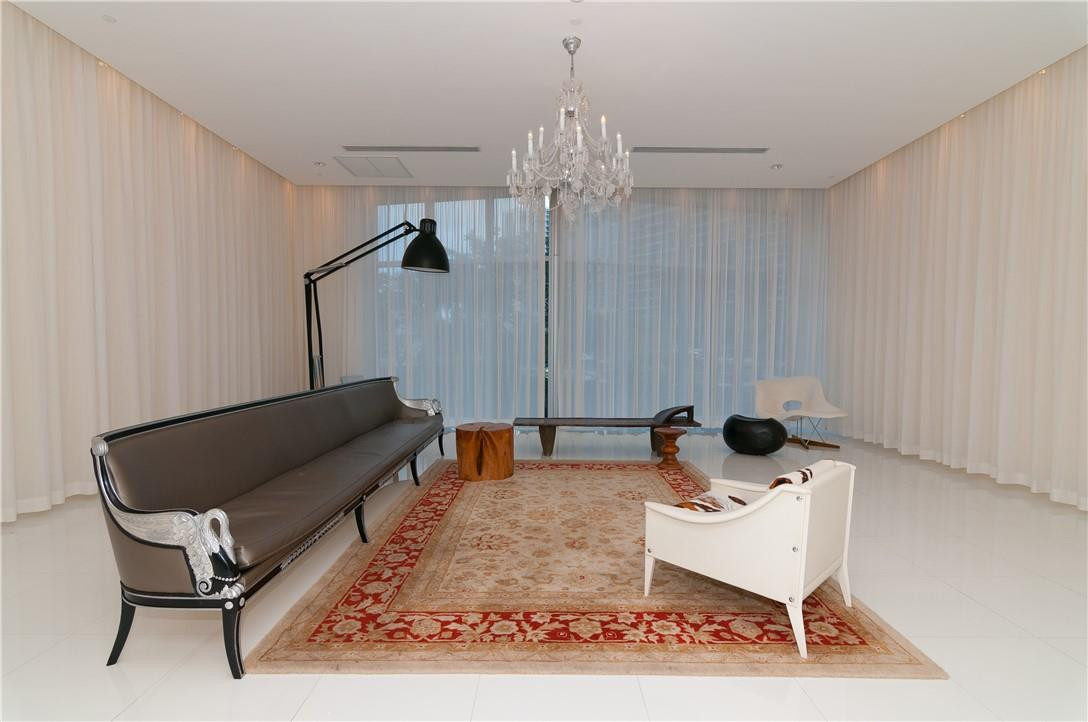 ICON BRICKELL TOWER 1 - Residential