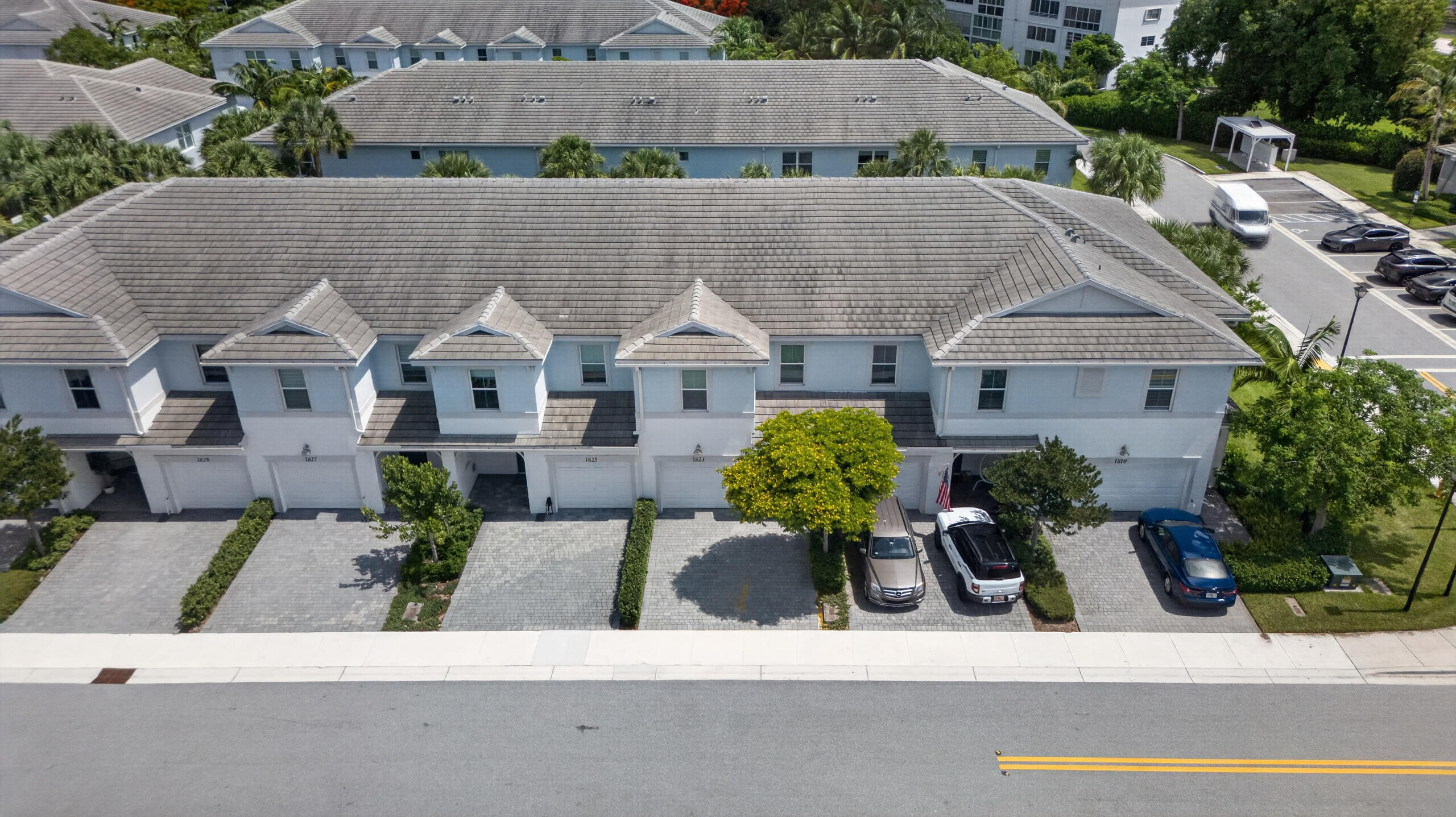 DEERFIELD CROSSING - Residential