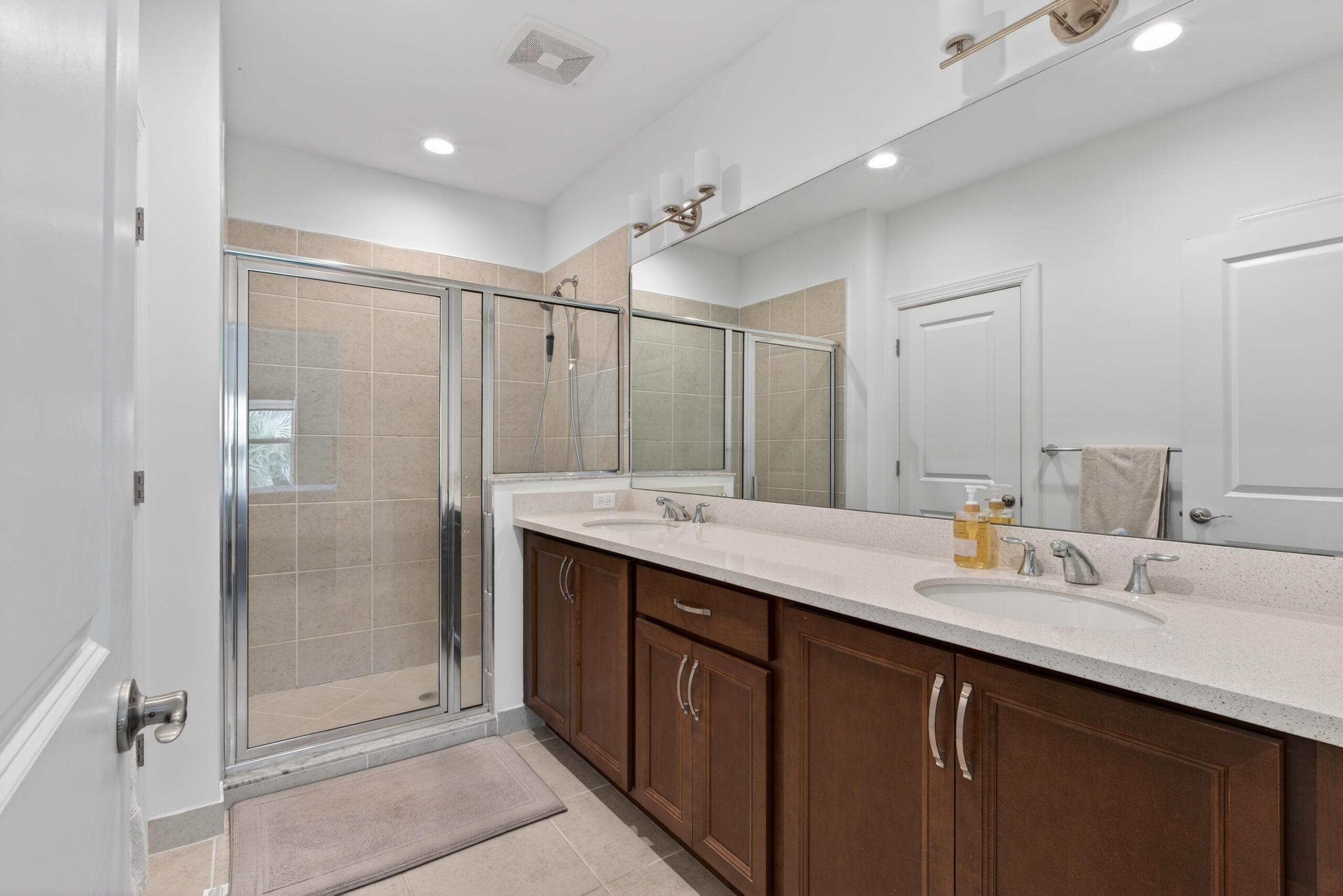DEERFIELD CROSSING - Residential