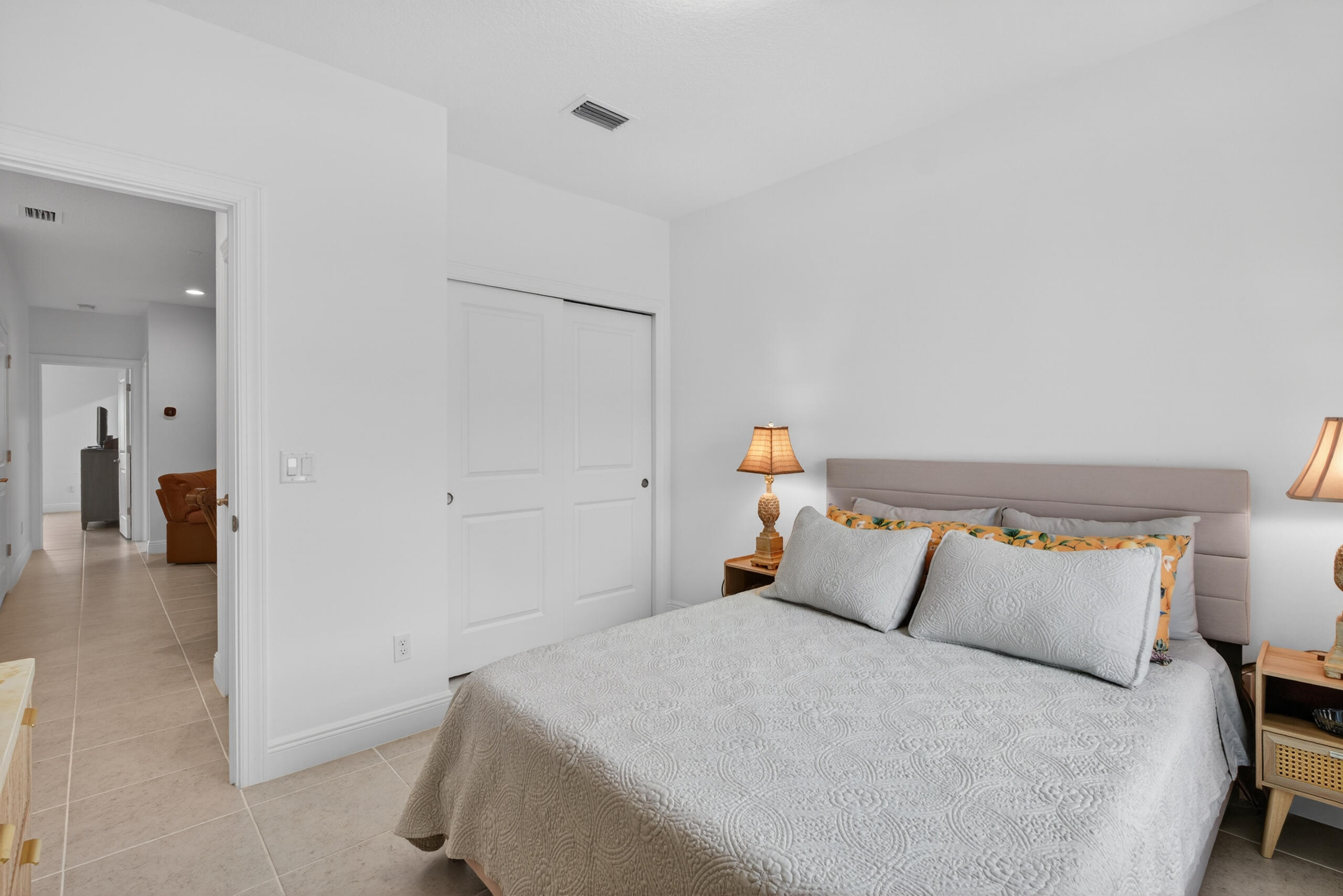 DEERFIELD CROSSING - Residential
