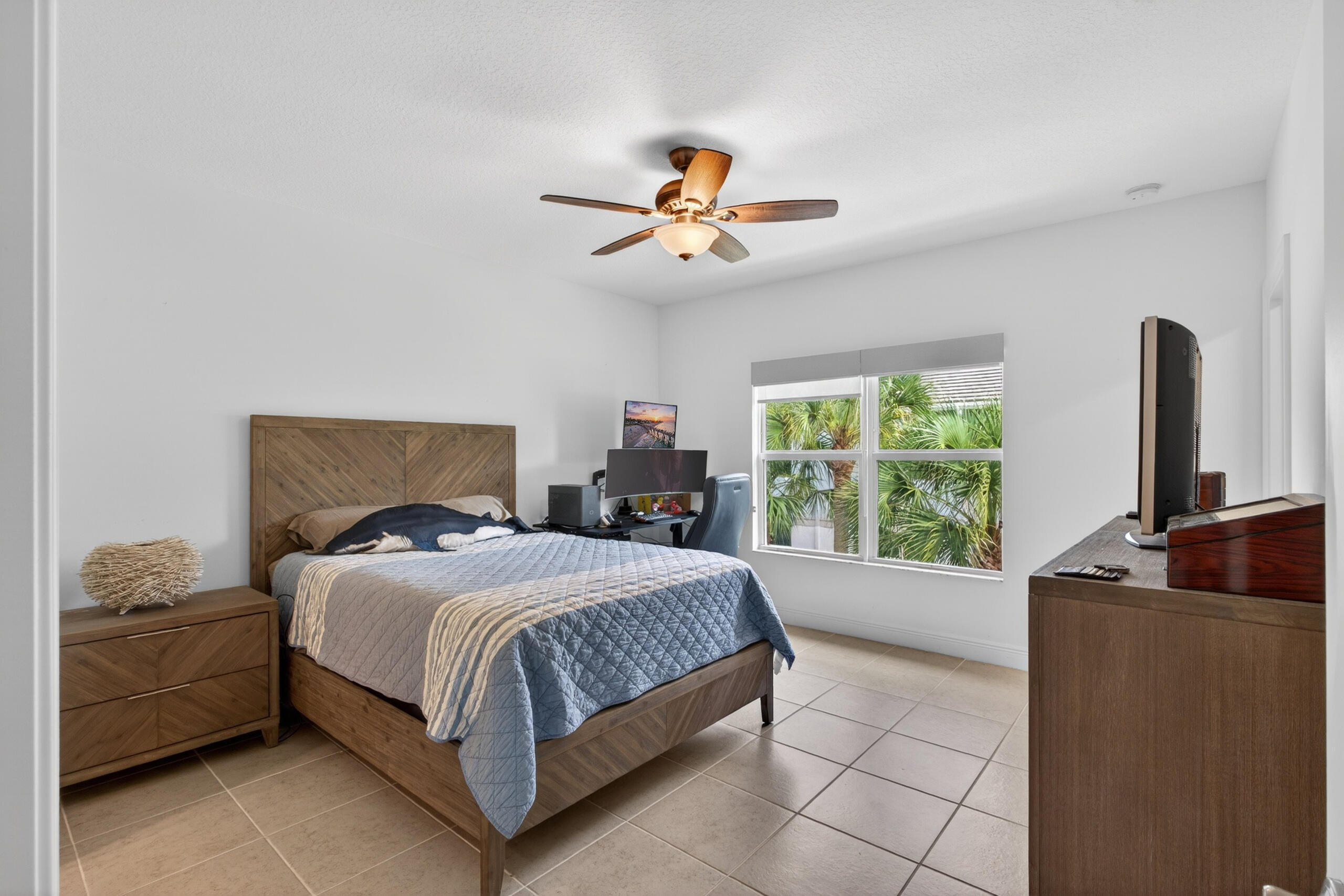 DEERFIELD CROSSING - Residential