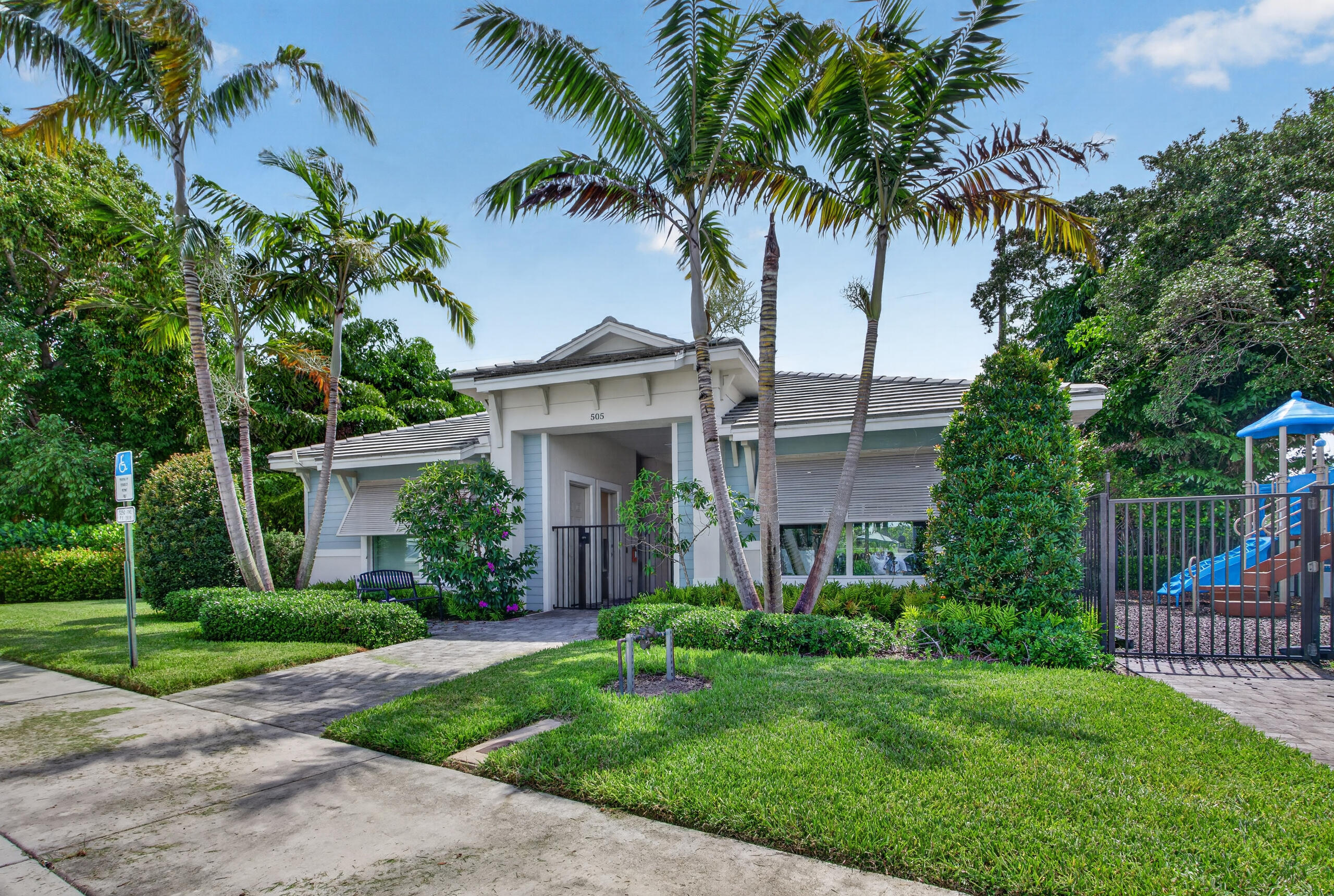DEERFIELD CROSSING - Residential