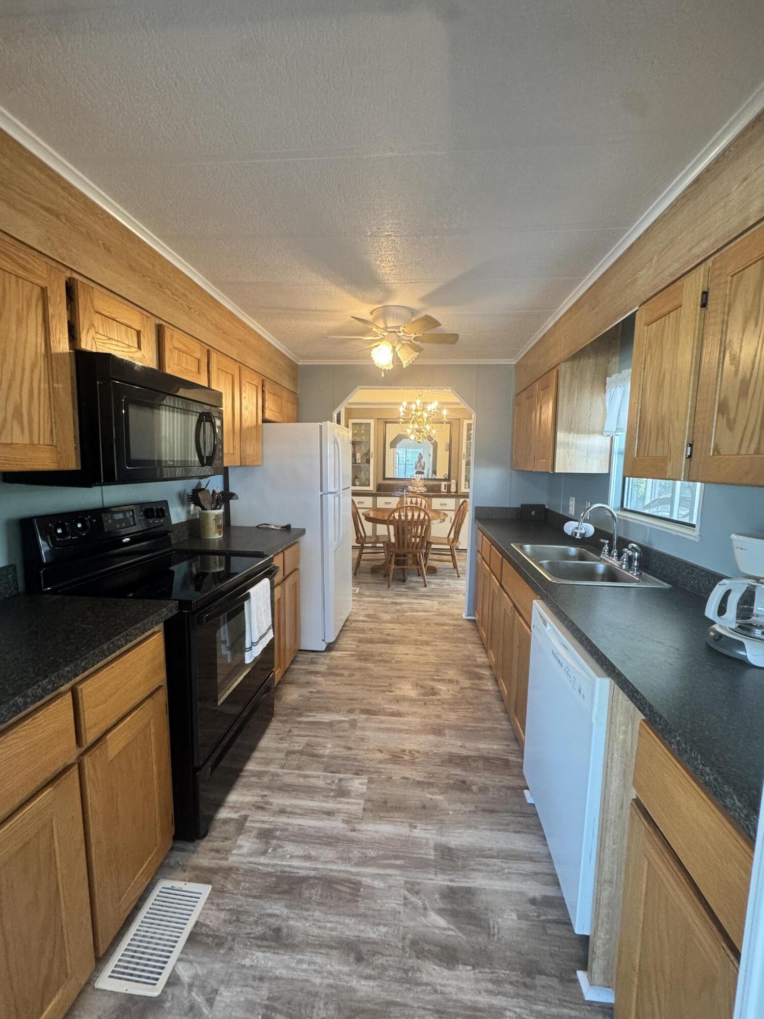 Spanish Lakes Country Club Village - Residential