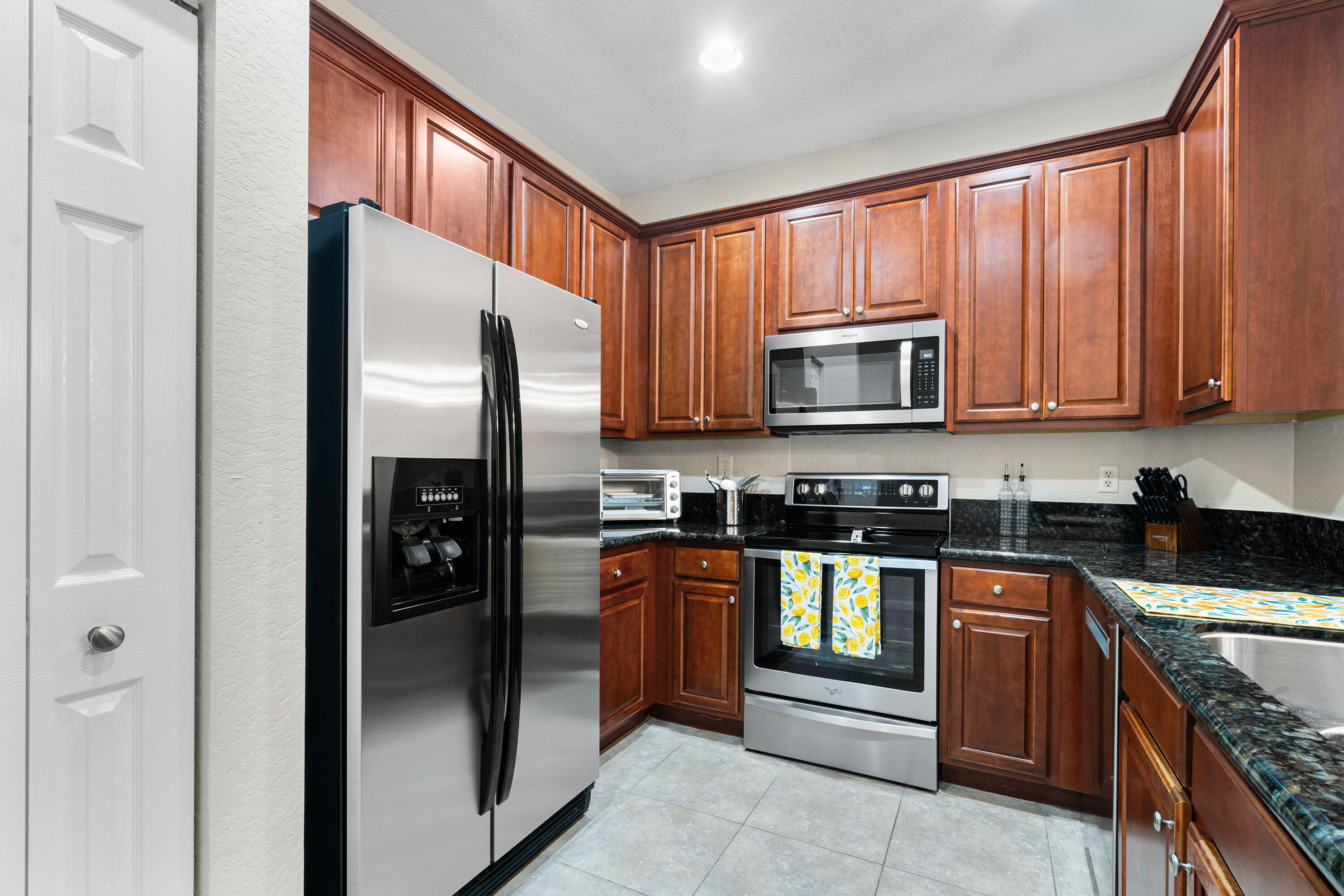LEGENDS AT THE GARDENS CONDO - Residential Lease