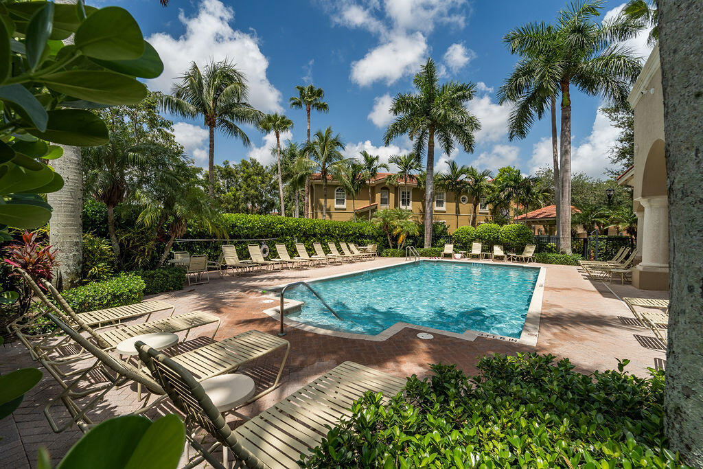 LEGENDS AT THE GARDENS CONDO - Residential Lease