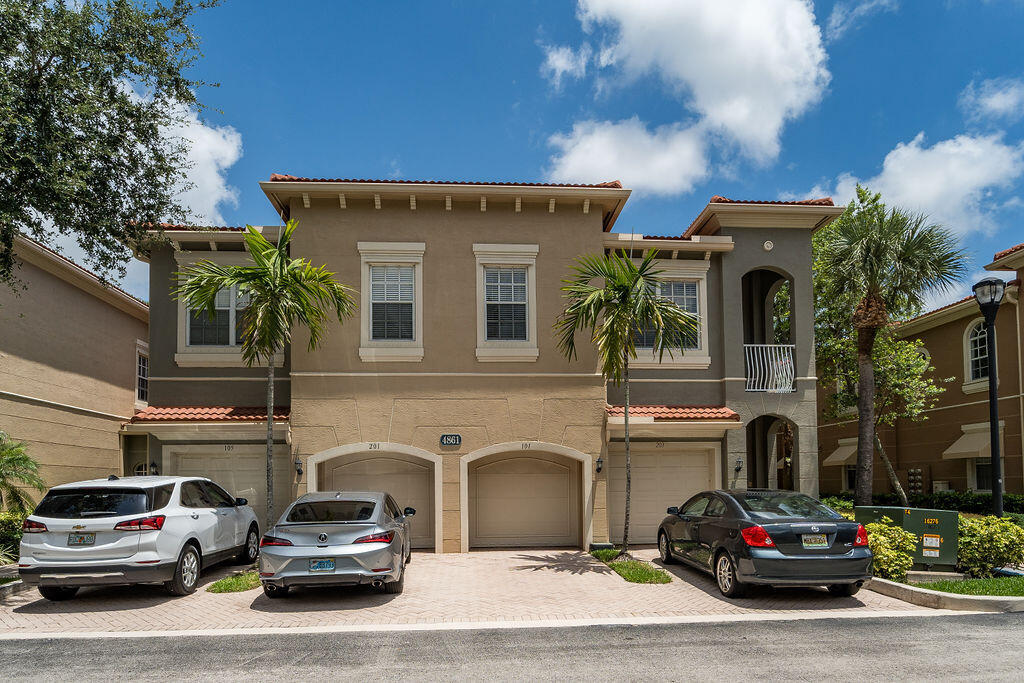 LEGENDS AT THE GARDENS CONDO - Residential Lease
