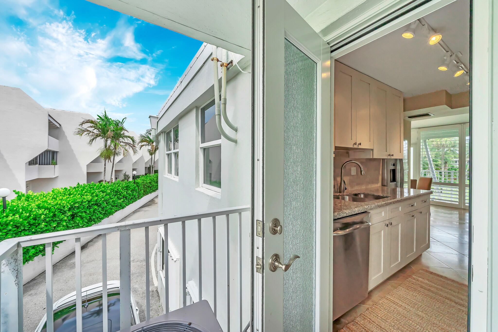 Sea Club of Hillsboro Beach - Residential