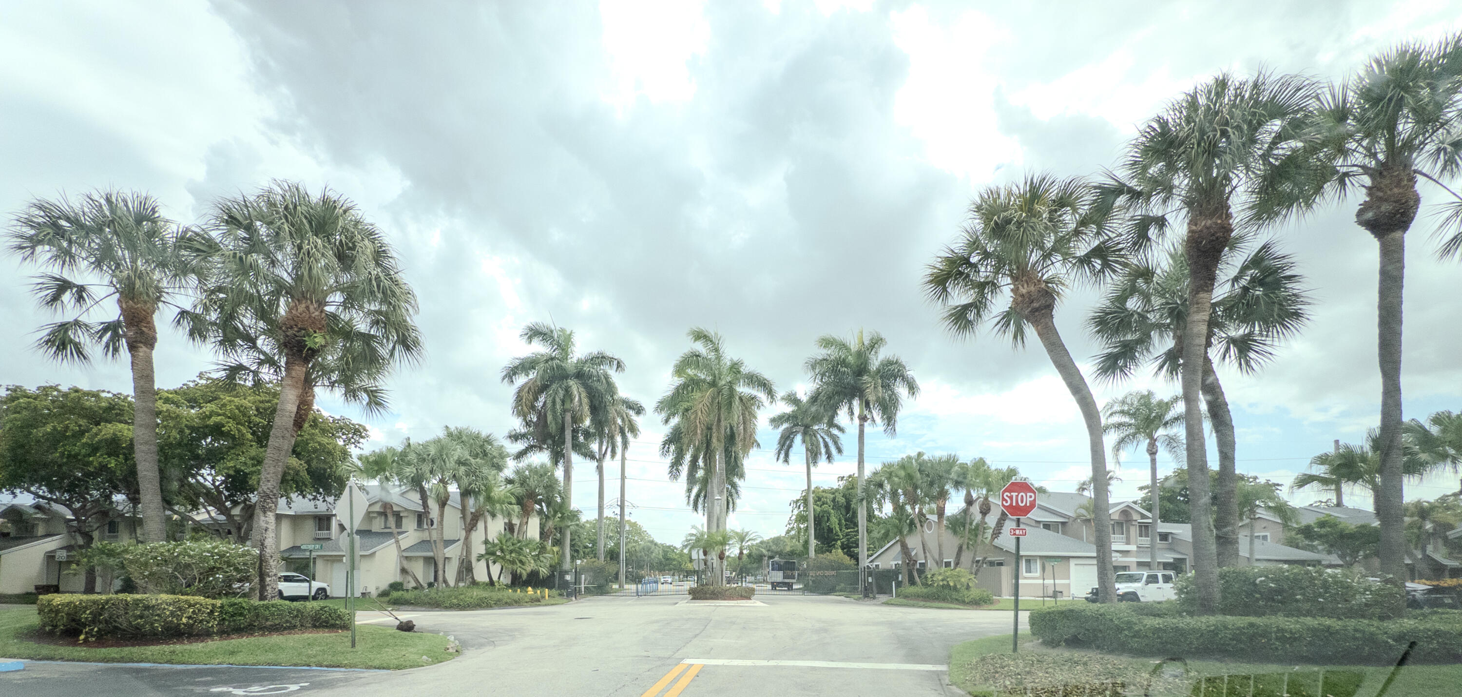 CORAL POINT NORTH - Residential