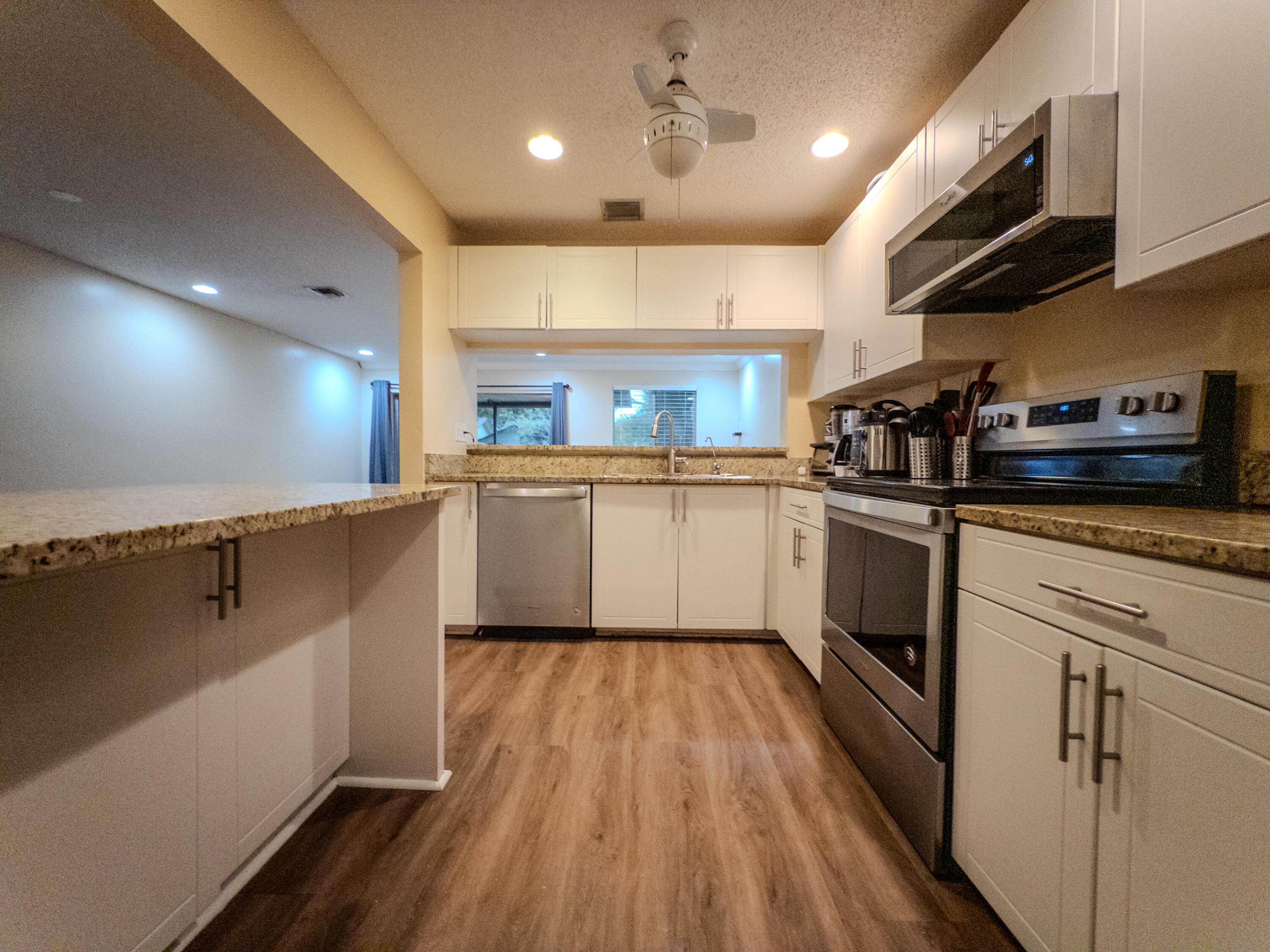 CORAL POINT NORTH - Residential