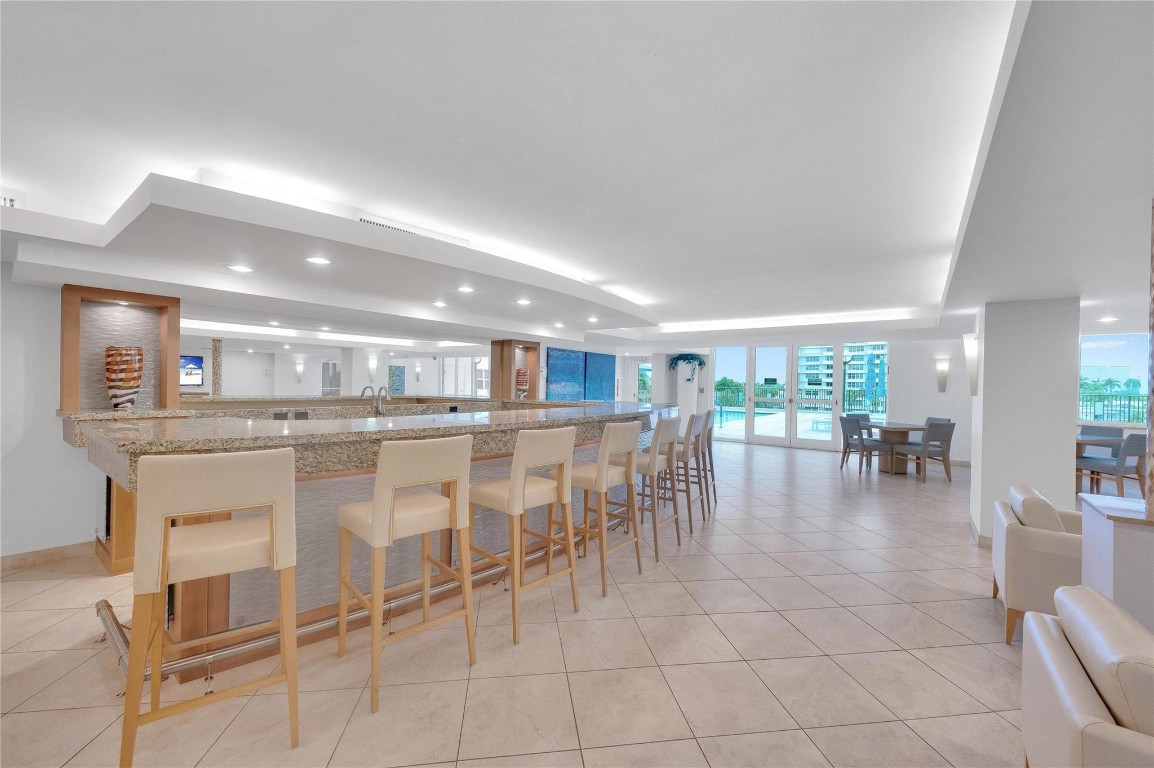Americas on The Park Cond - Residential
