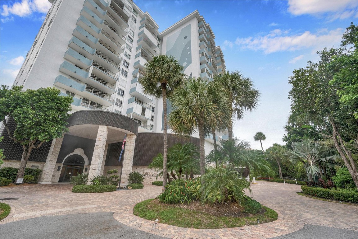 Americas on The Park Cond - Residential