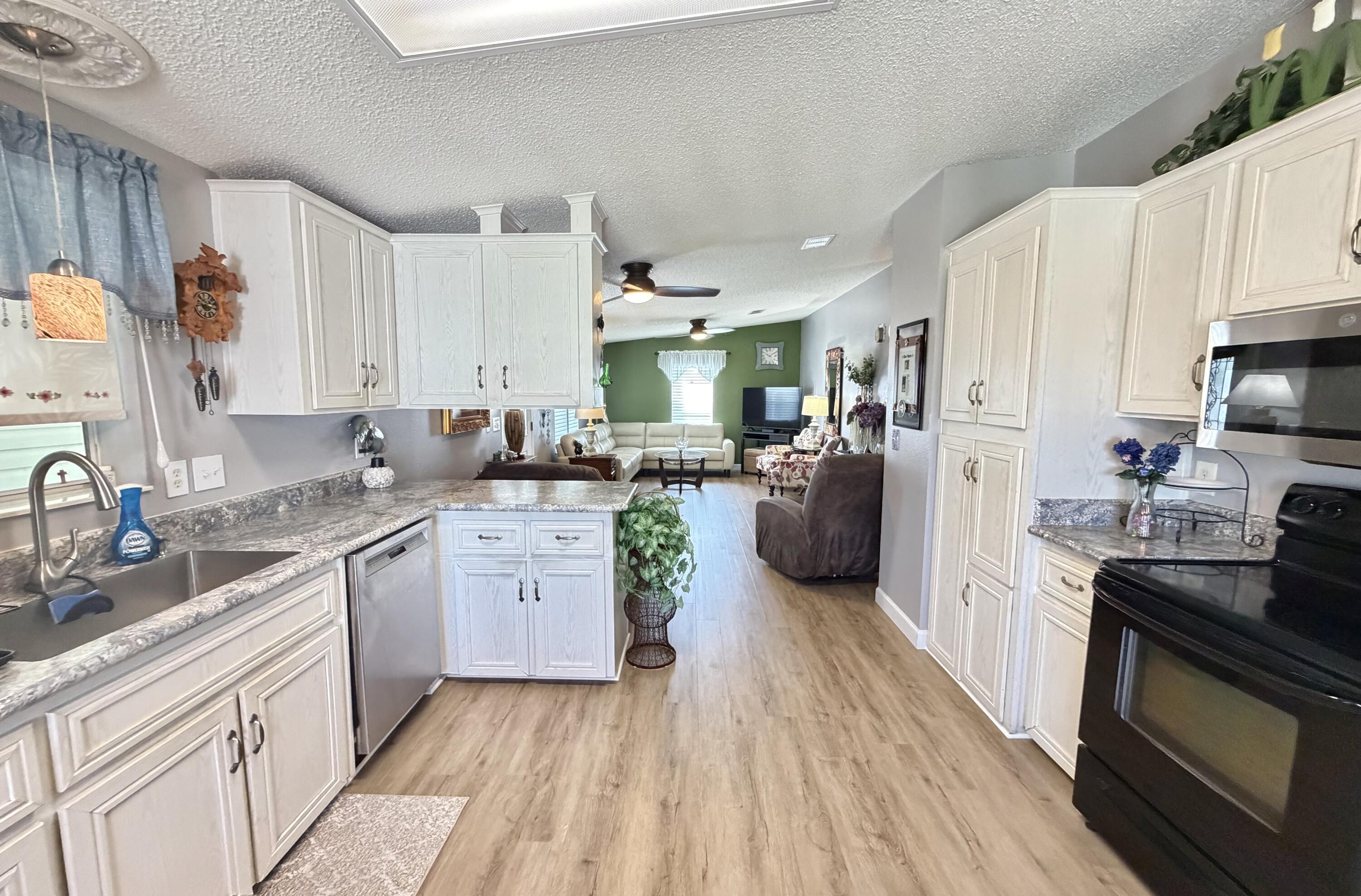 THE LINKS AT SAVANNA CLUB - Residential