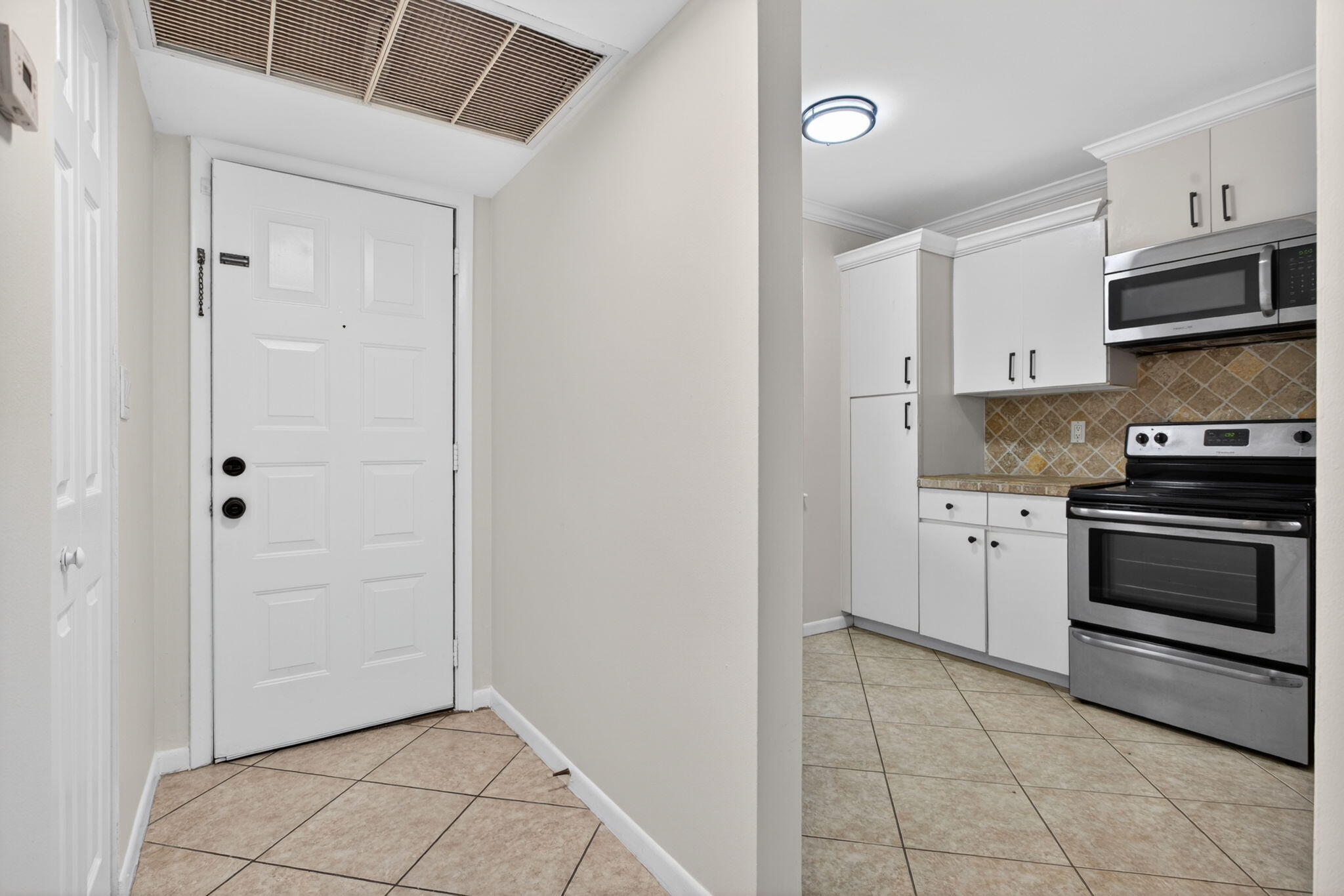 KARANDA VILLAGE II-B CONDO - Residential