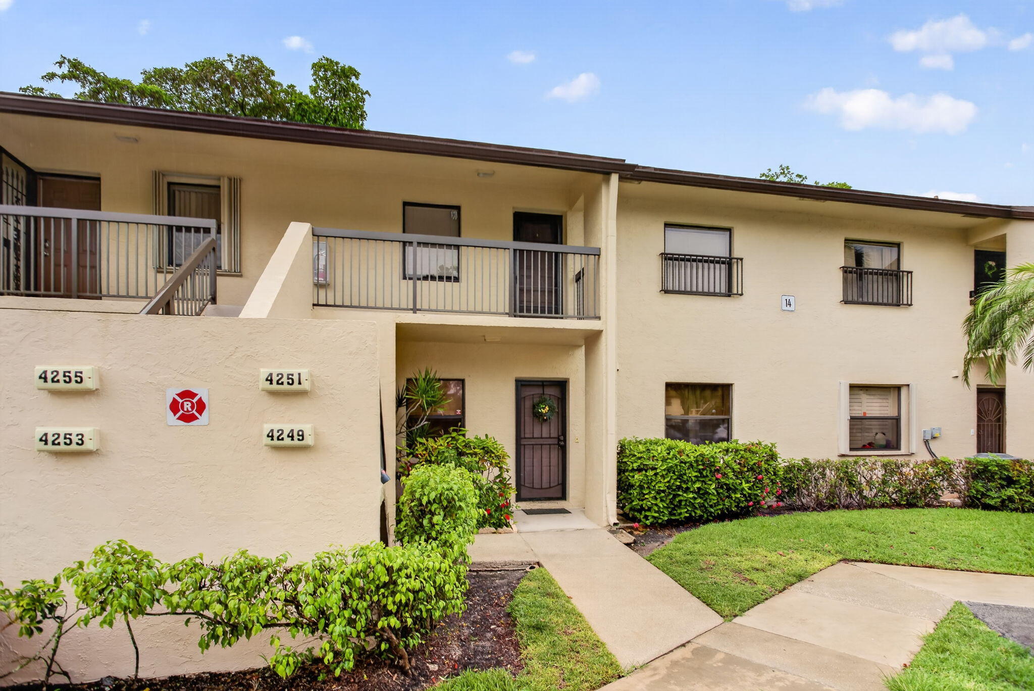 KARANDA VILLAGE II-B CONDO - Residential