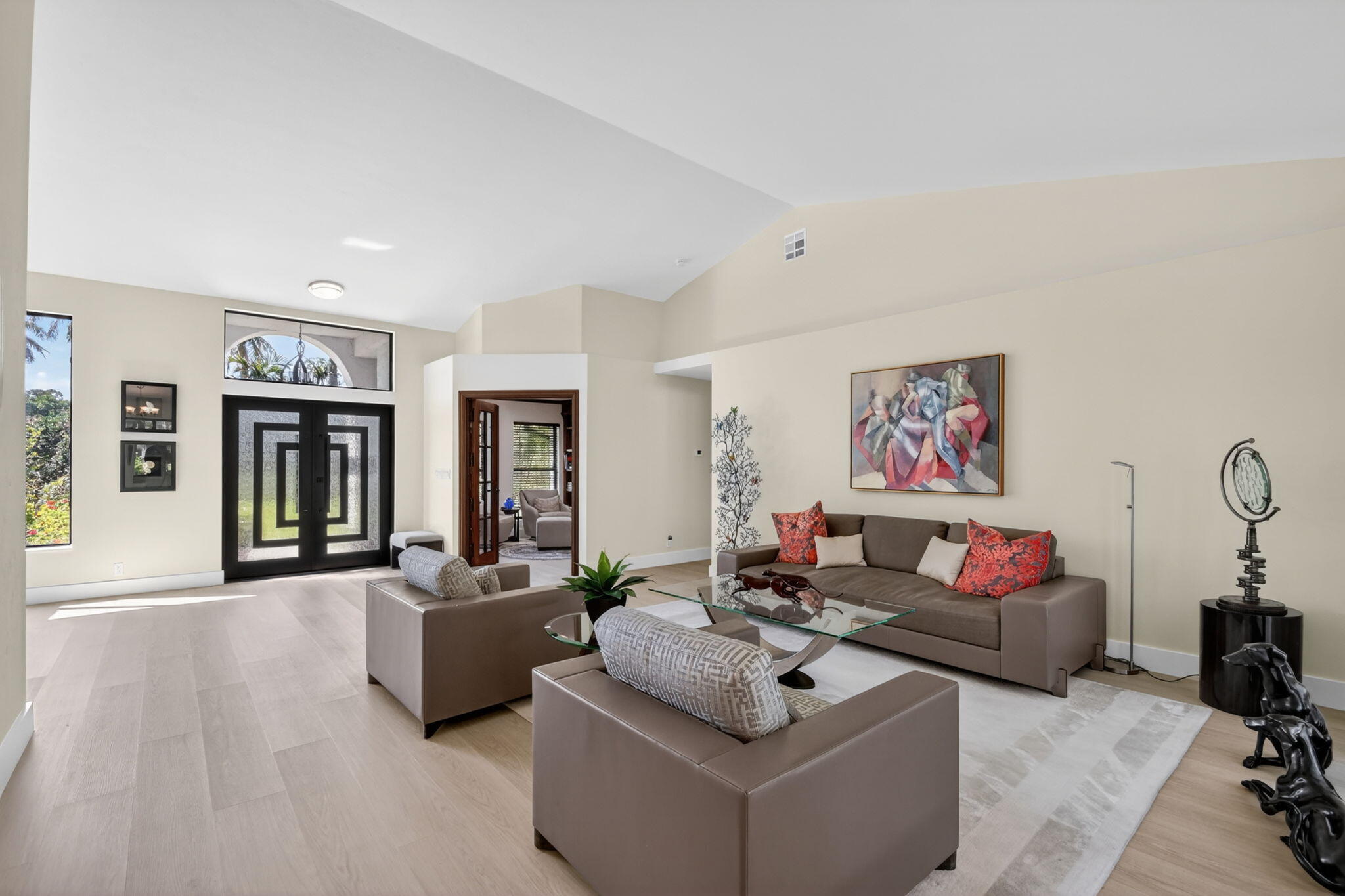 PINEWOOD OF WELLINGTON - Residential