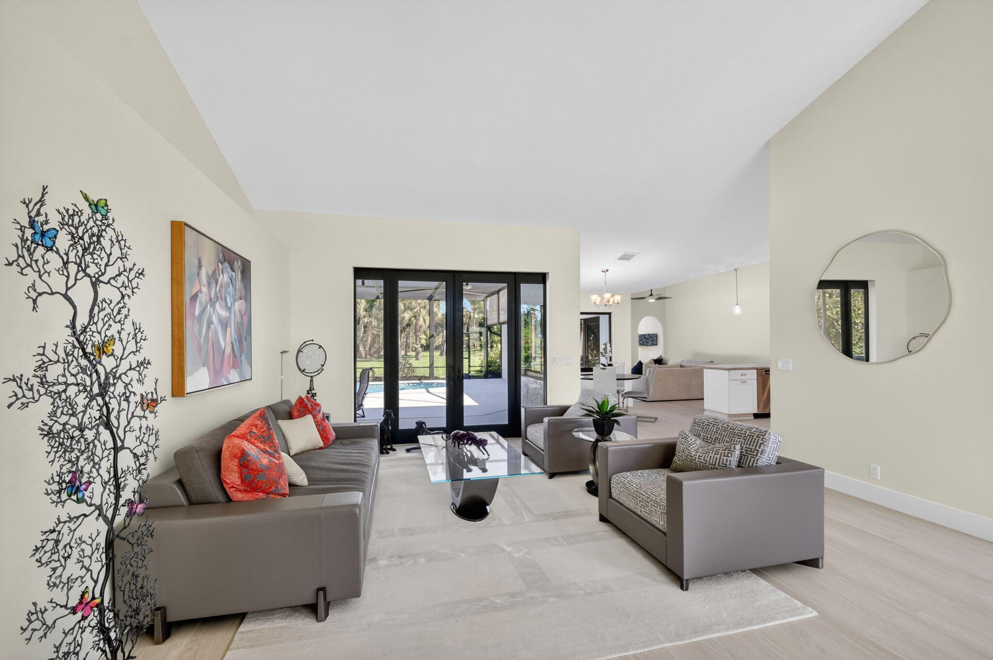 PINEWOOD OF WELLINGTON - Residential