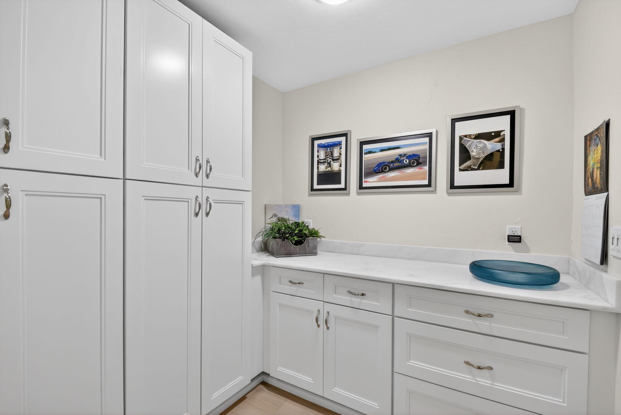PINEWOOD OF WELLINGTON - Residential