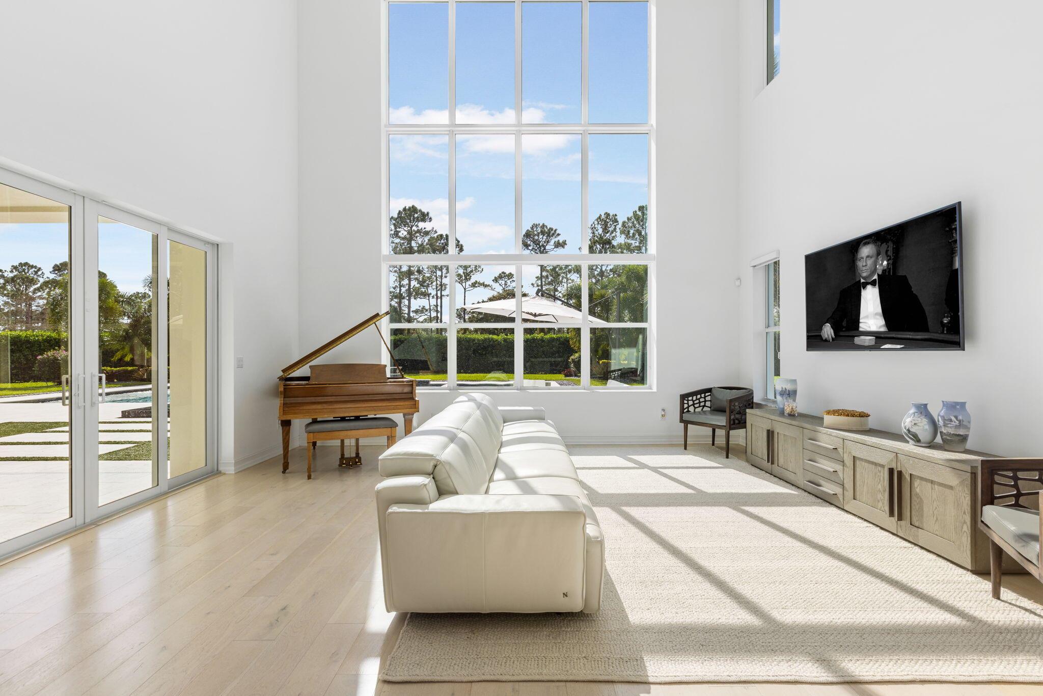 PENNOCK PRESERVE (AKA PRADO) - Residential