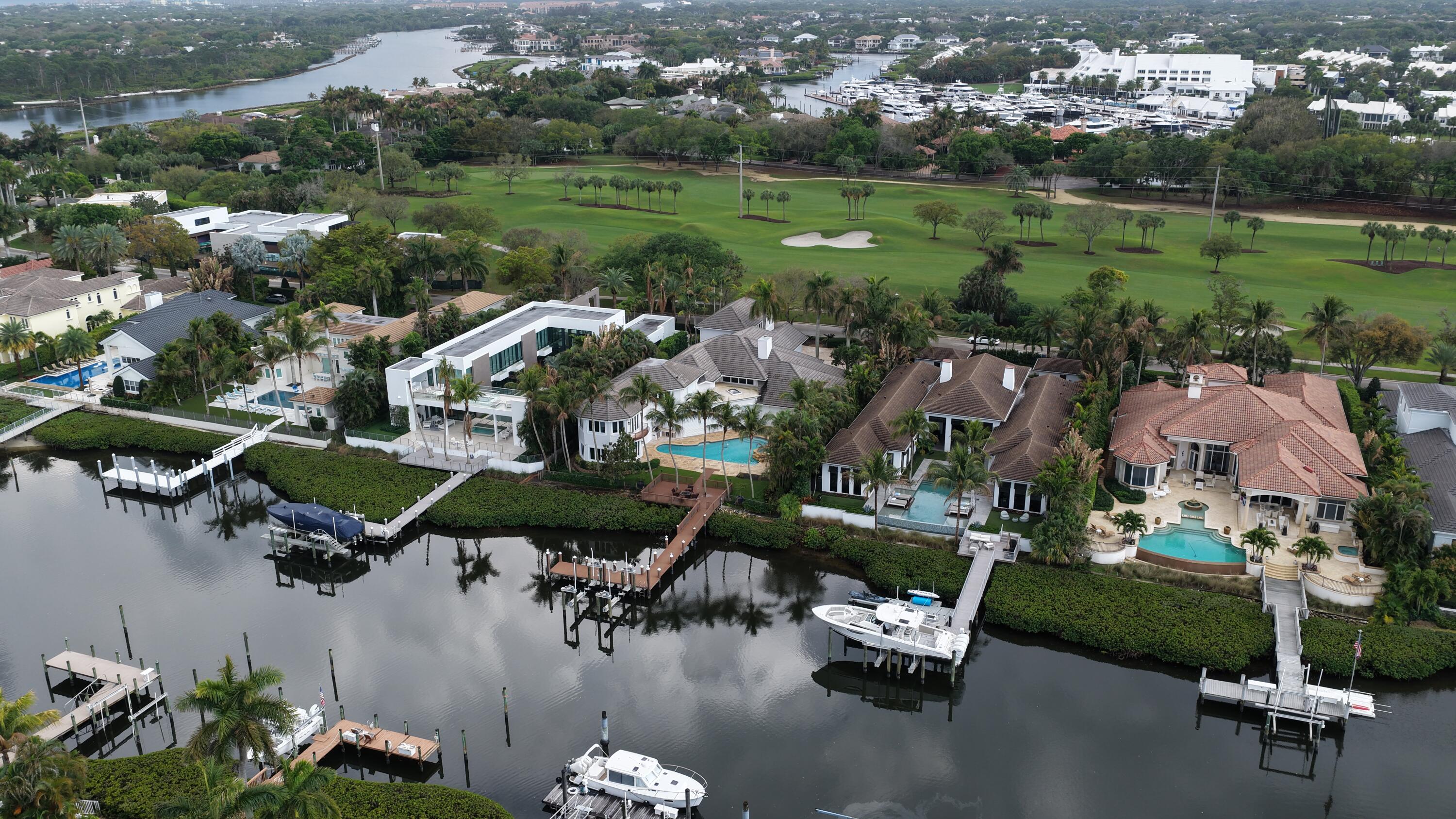 Admirals Cove - Residential
