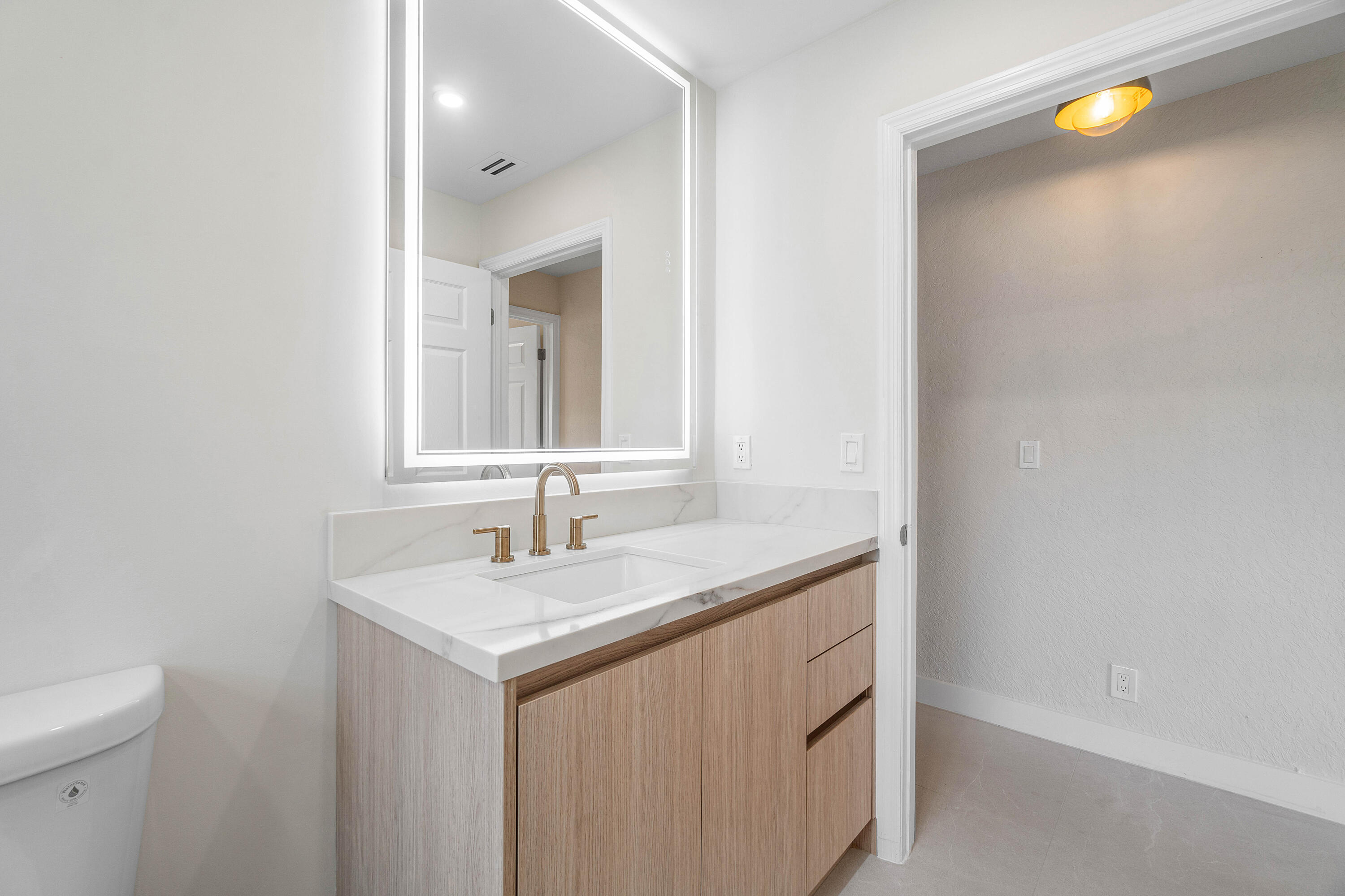 FLORAL LAKES 1 - Residential