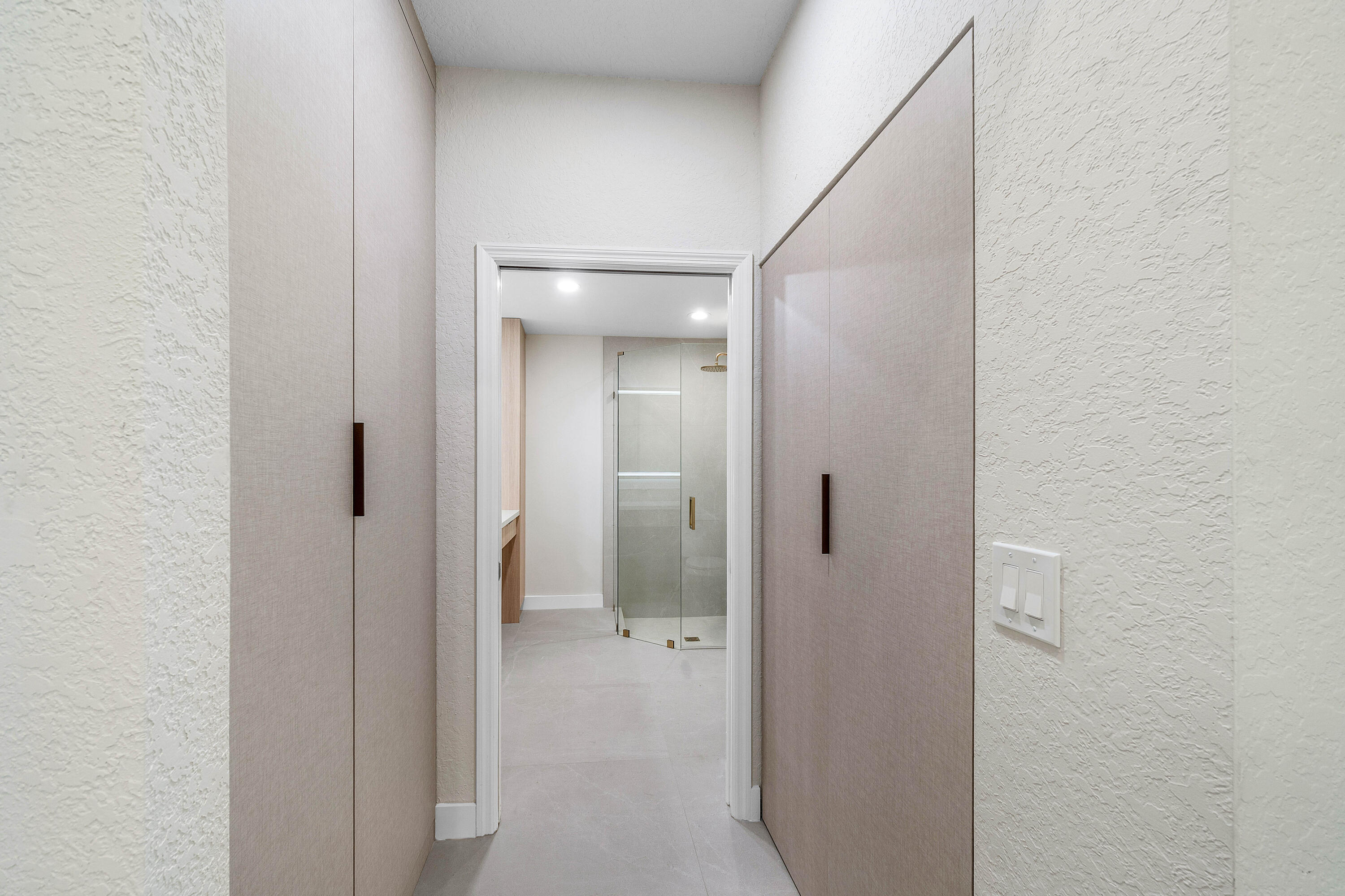 FLORAL LAKES 1 - Residential