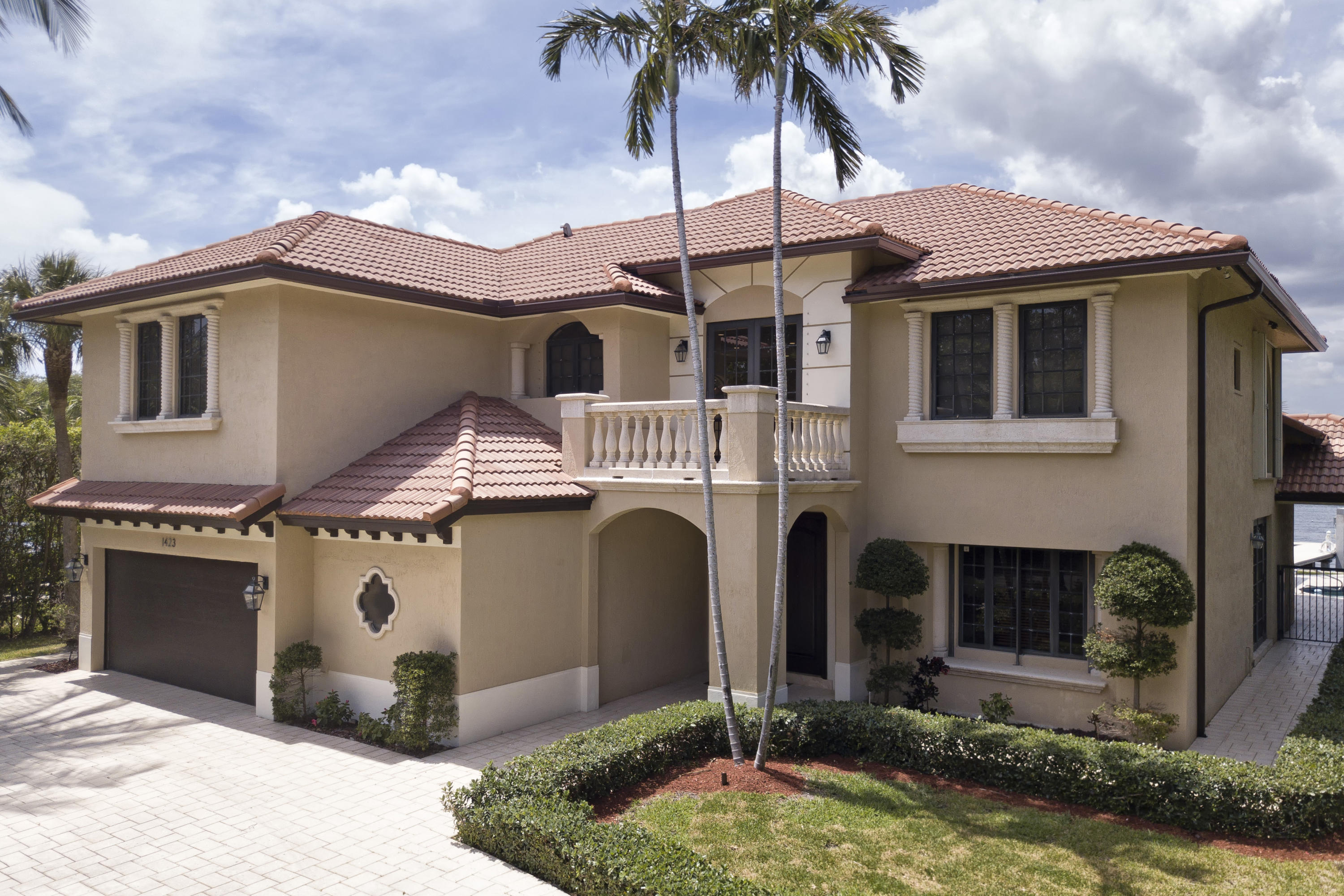 POINT MANALAPAN PL 3 IN - Residential