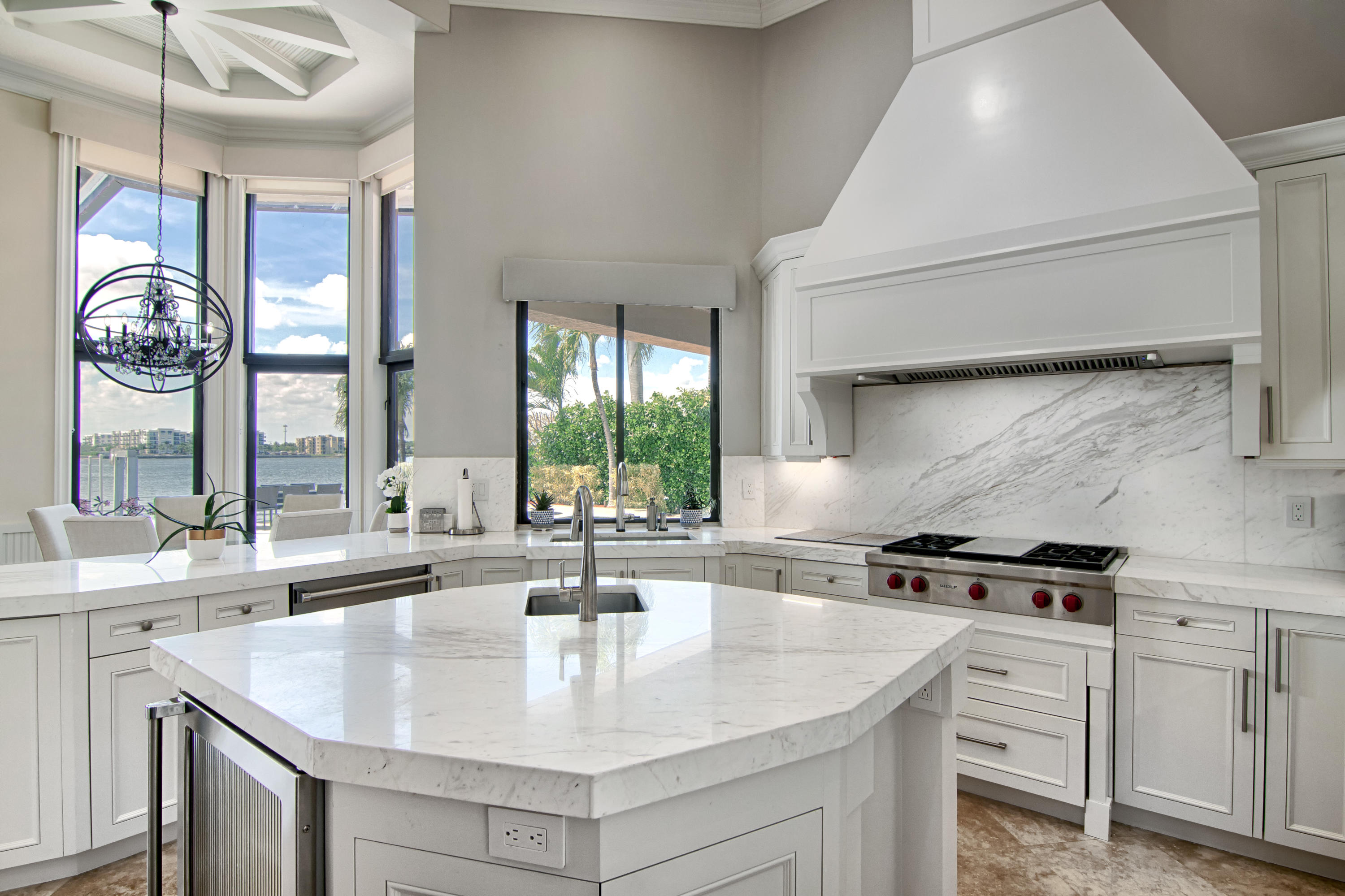 POINT MANALAPAN PL 3 IN - Residential