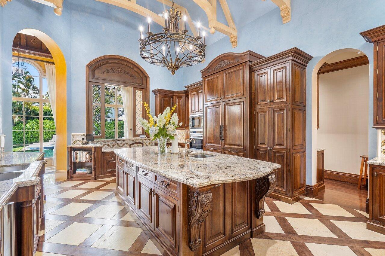 ST ANDREWS COUNTRY CLUB - Residential