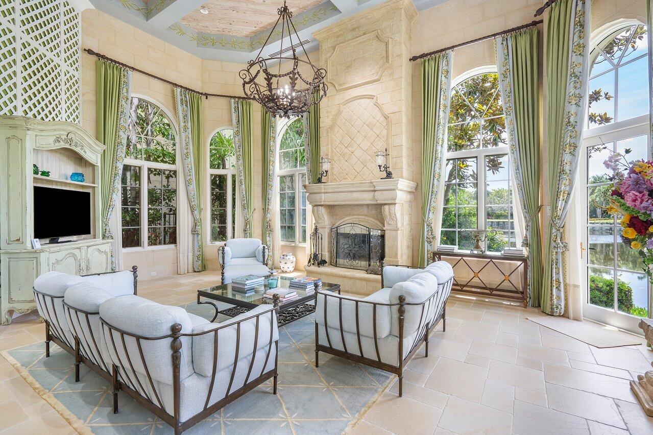 ST ANDREWS COUNTRY CLUB - Residential