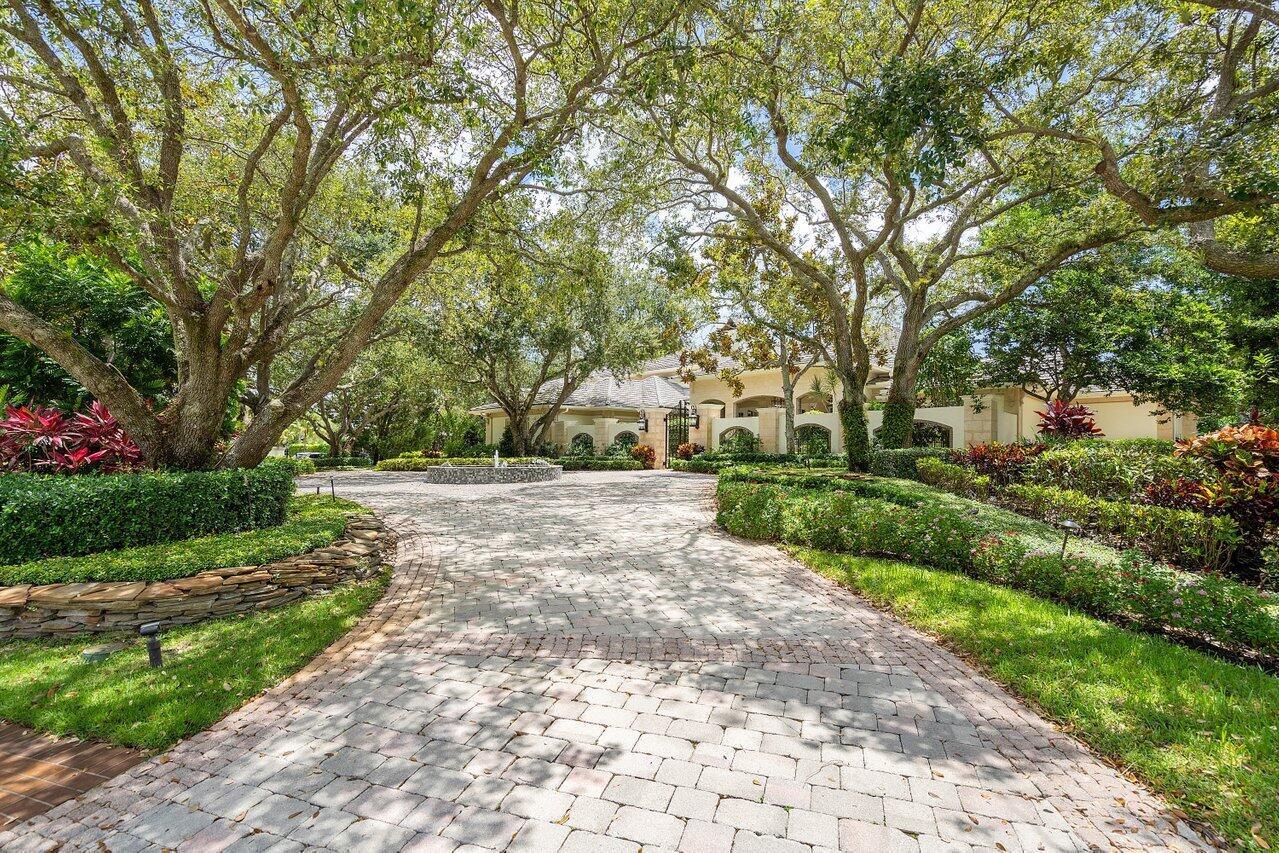 ST ANDREWS COUNTRY CLUB - Residential