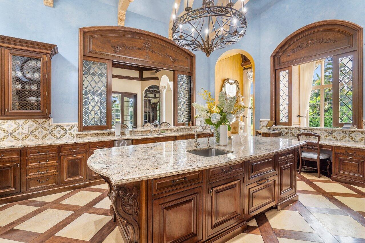 ST ANDREWS COUNTRY CLUB - Residential