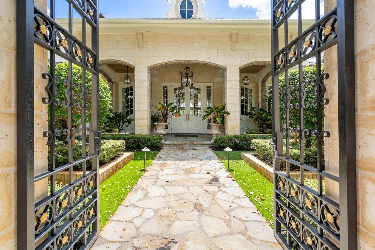 ST ANDREWS COUNTRY CLUB - Residential