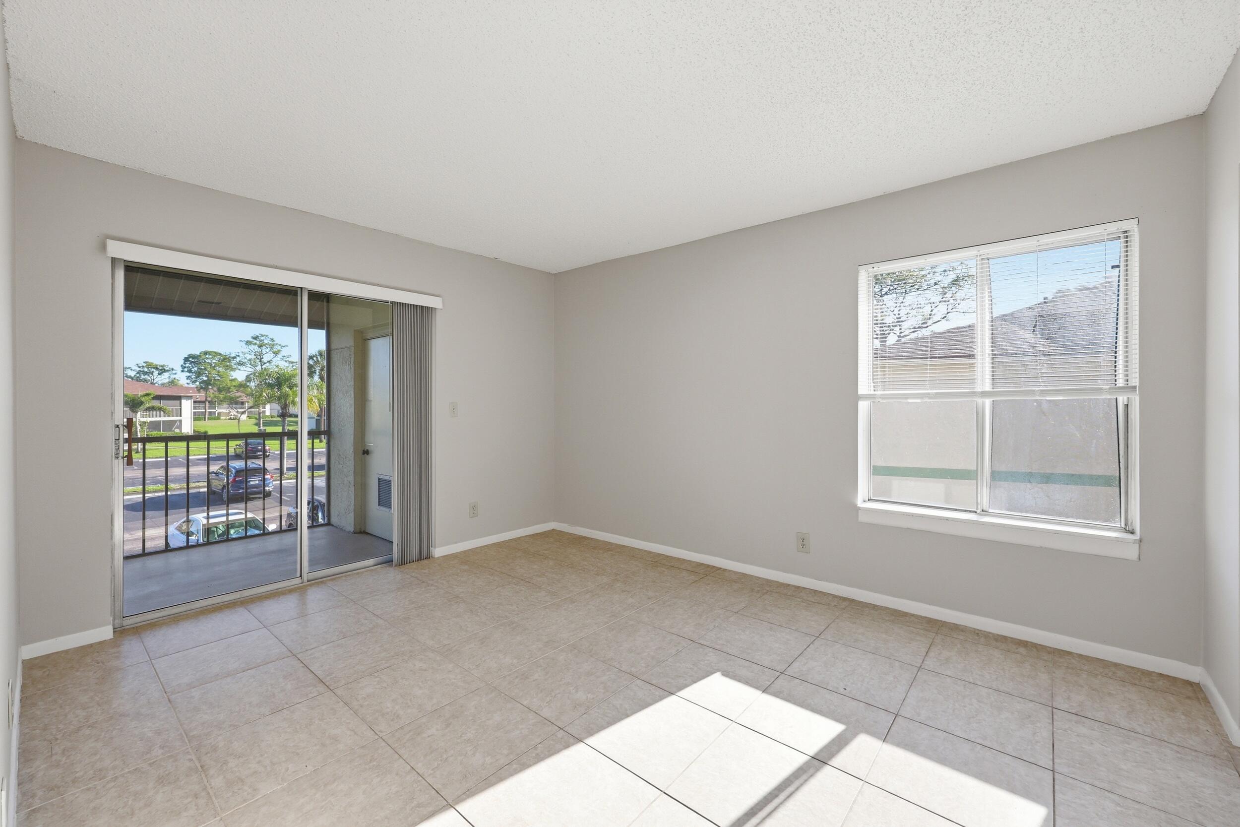 CHASEWOOD OF JUPITER CONDO - Residential