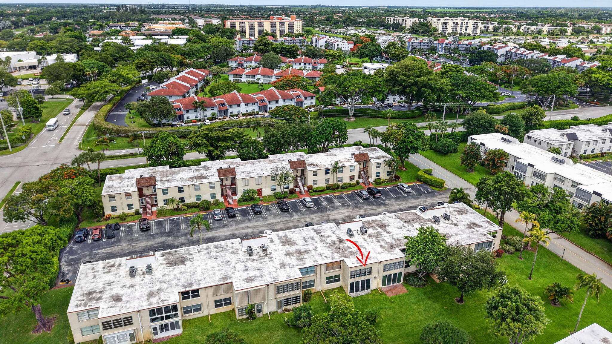 VILLAGES OF ORIOLE ABBEY CONDO - Residential