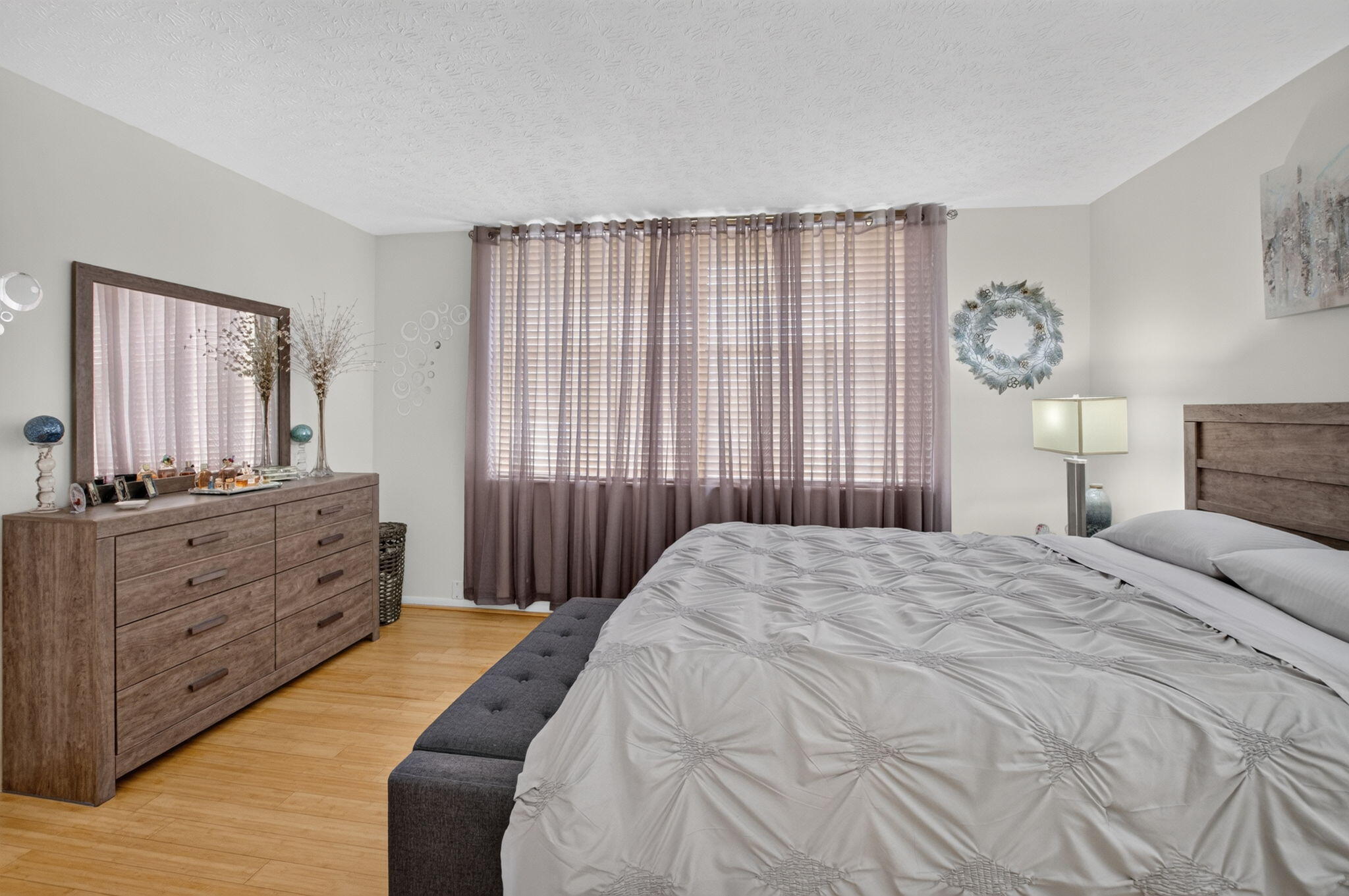 VILLAGES OF ORIOLE ABBEY CONDO - Residential