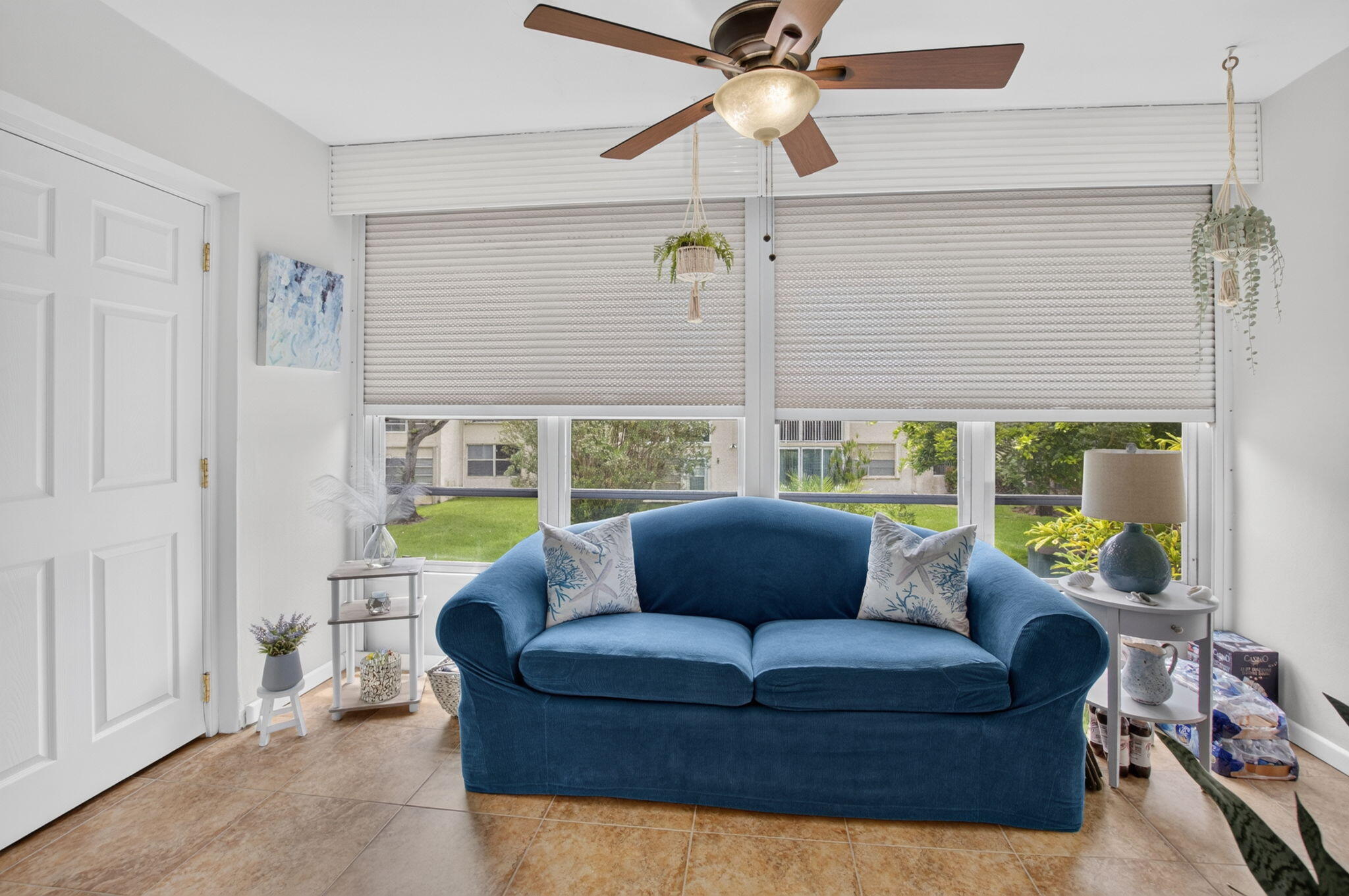 VILLAGES OF ORIOLE ABBEY CONDO - Residential