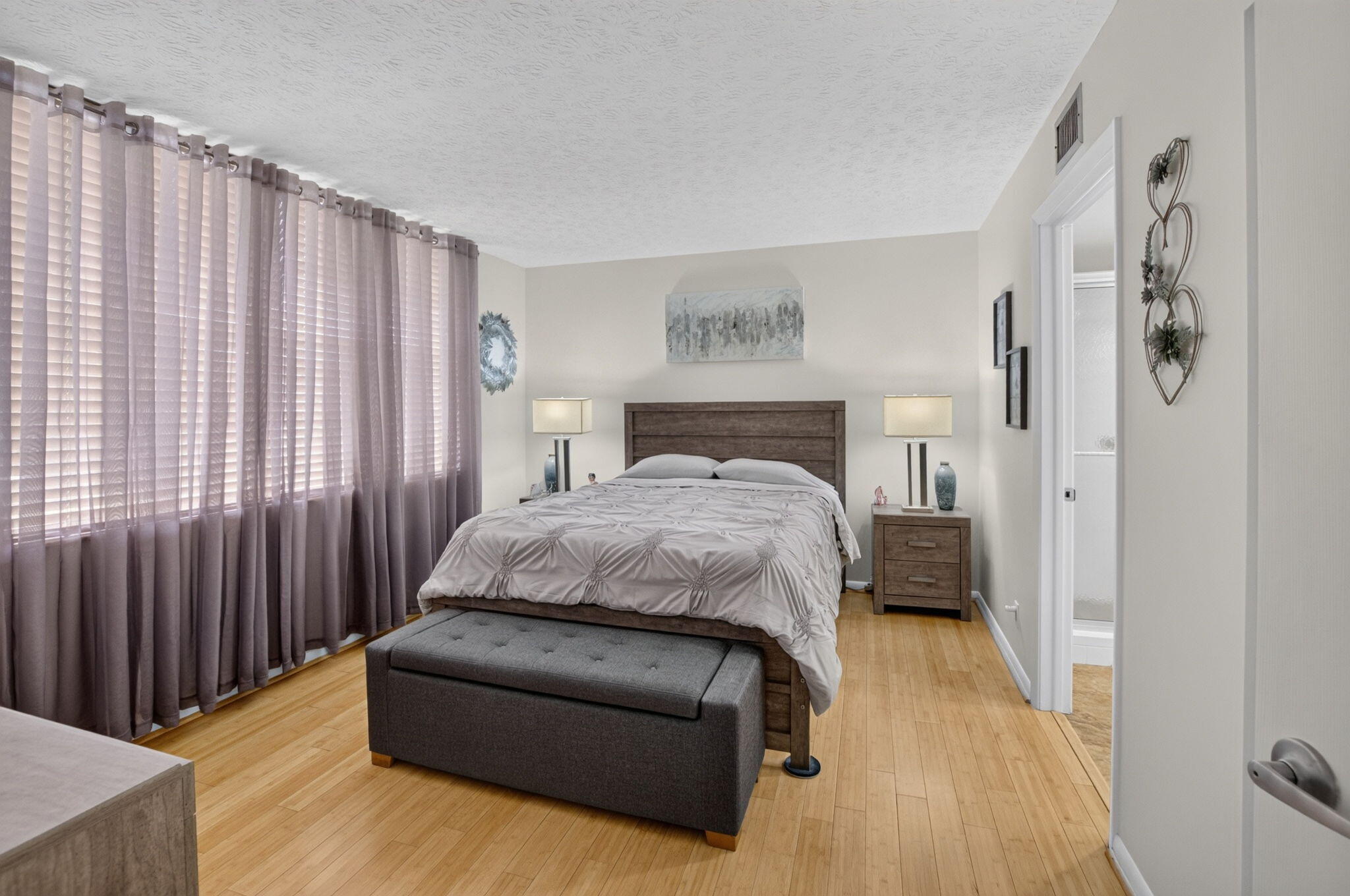 VILLAGES OF ORIOLE ABBEY CONDO - Residential