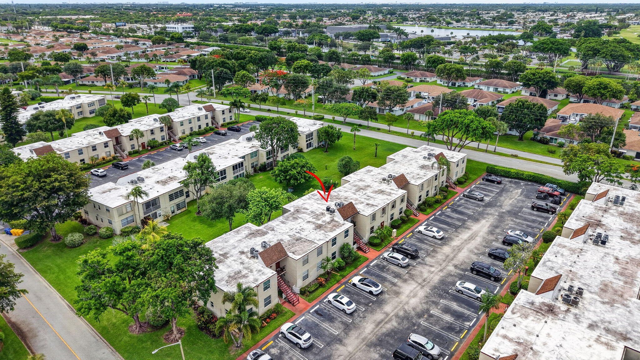 VILLAGES OF ORIOLE ABBEY CONDO - Residential