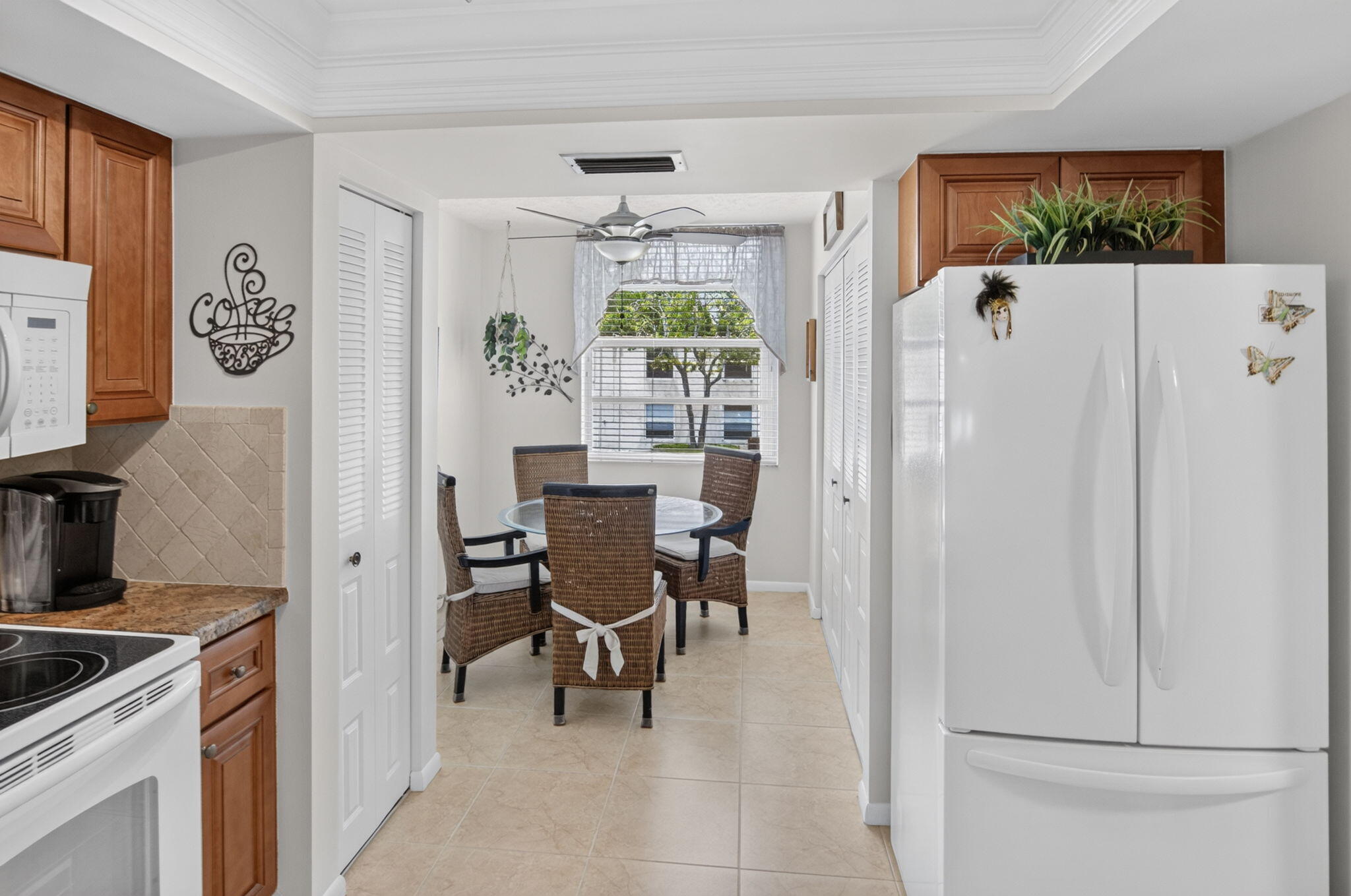 VILLAGES OF ORIOLE ABBEY CONDO - Residential
