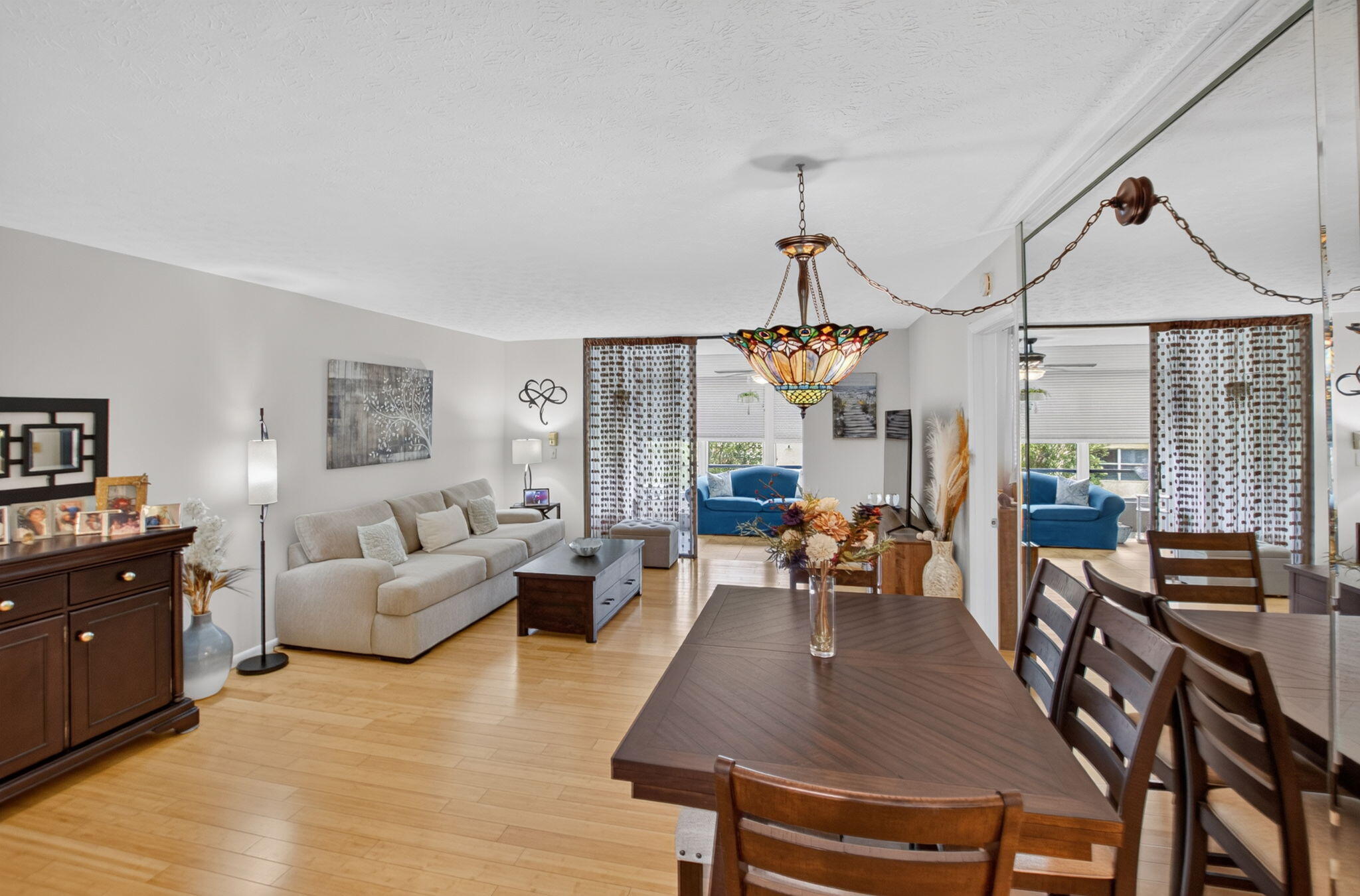 VILLAGES OF ORIOLE ABBEY CONDO - Residential